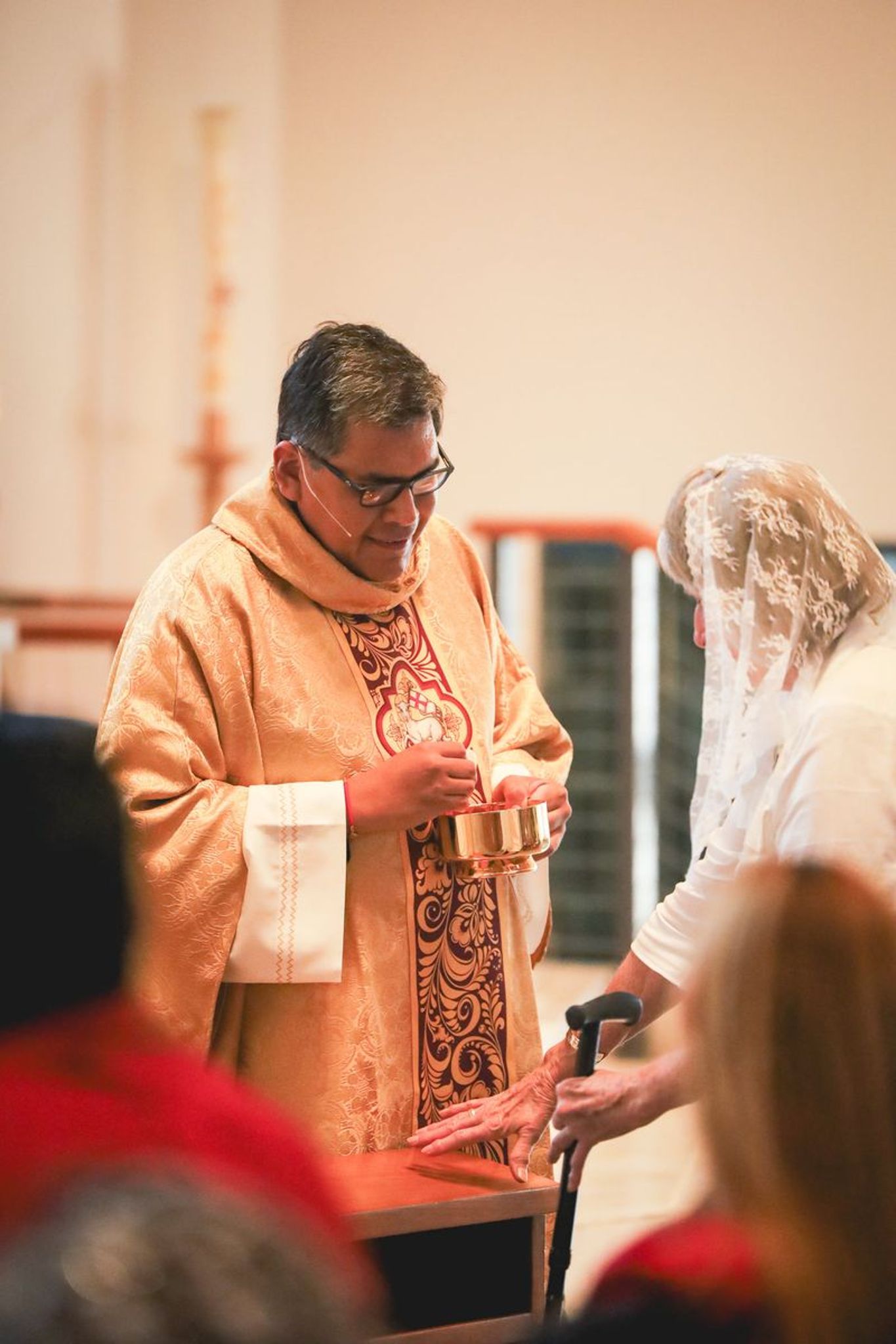 2025-11-23-fr-fernando-first-mass-0124.jpg
