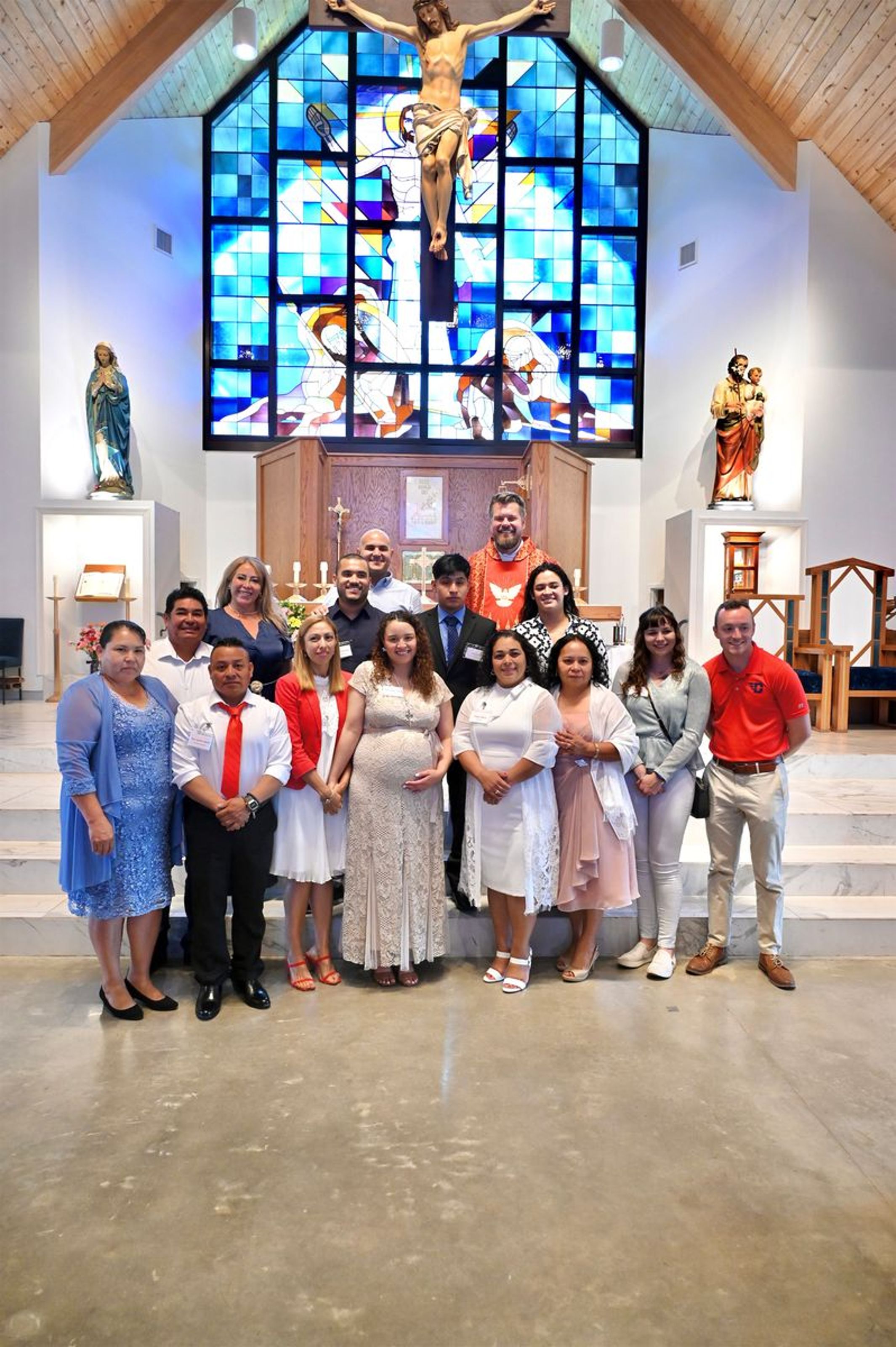 2024-05-19-rite-of-full-communion-spanish-0177.jpg