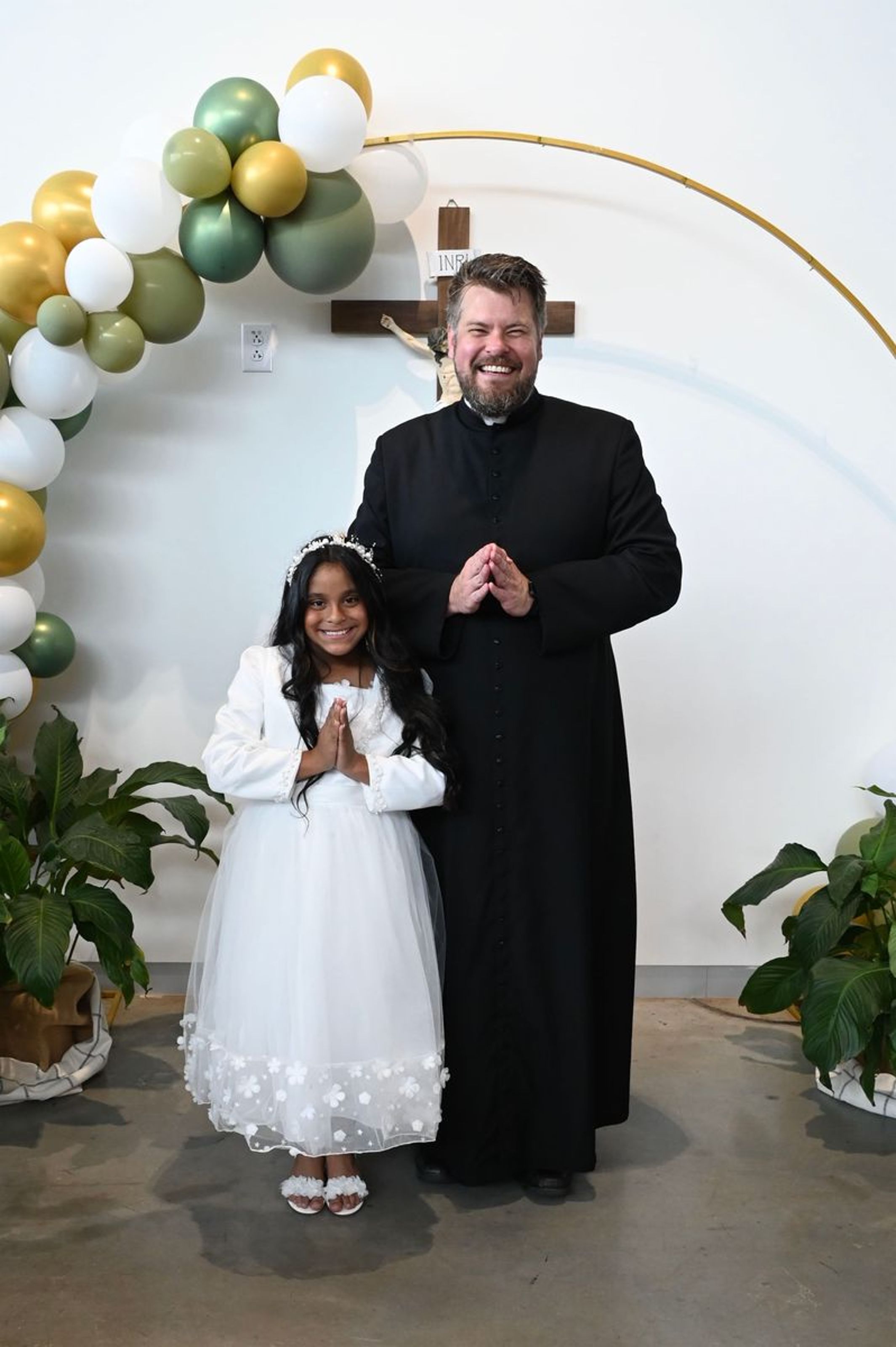 2025-04-05-first-communion-portraits-0110.jpg