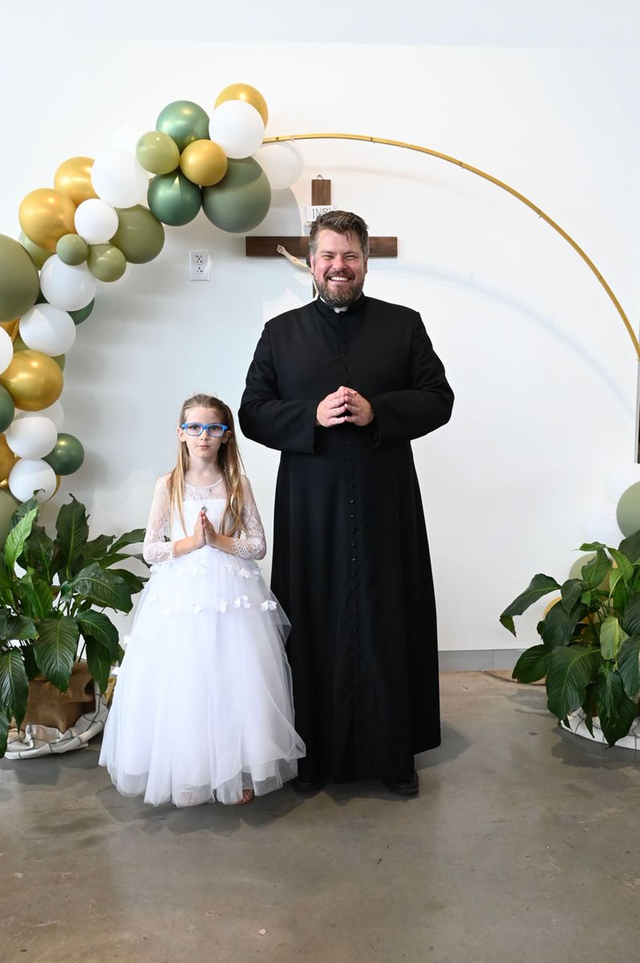 2025-04-05-first-communion-portraits-0175.jpg