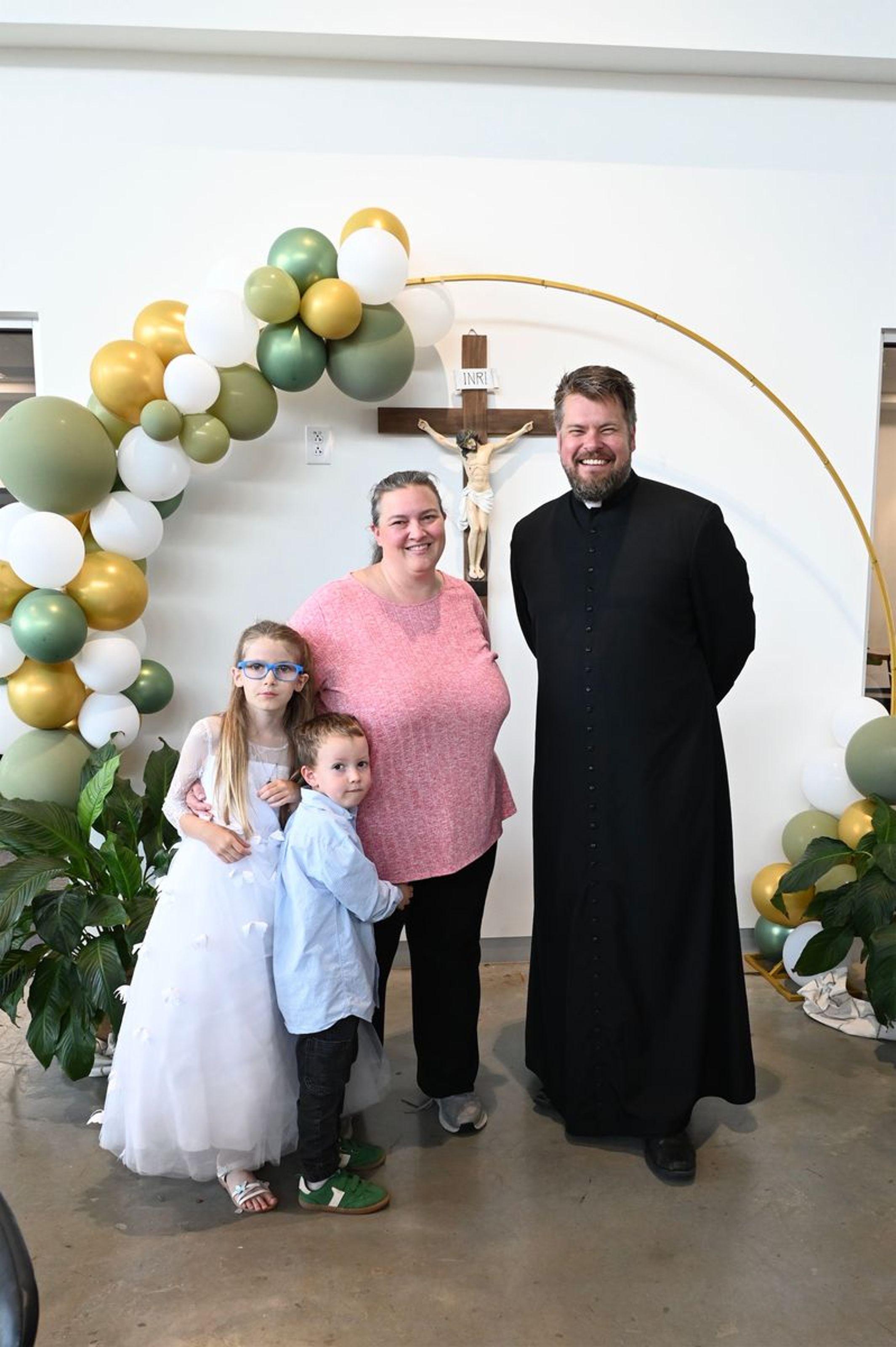 2025-04-05-first-communion-portraits-0218.jpg