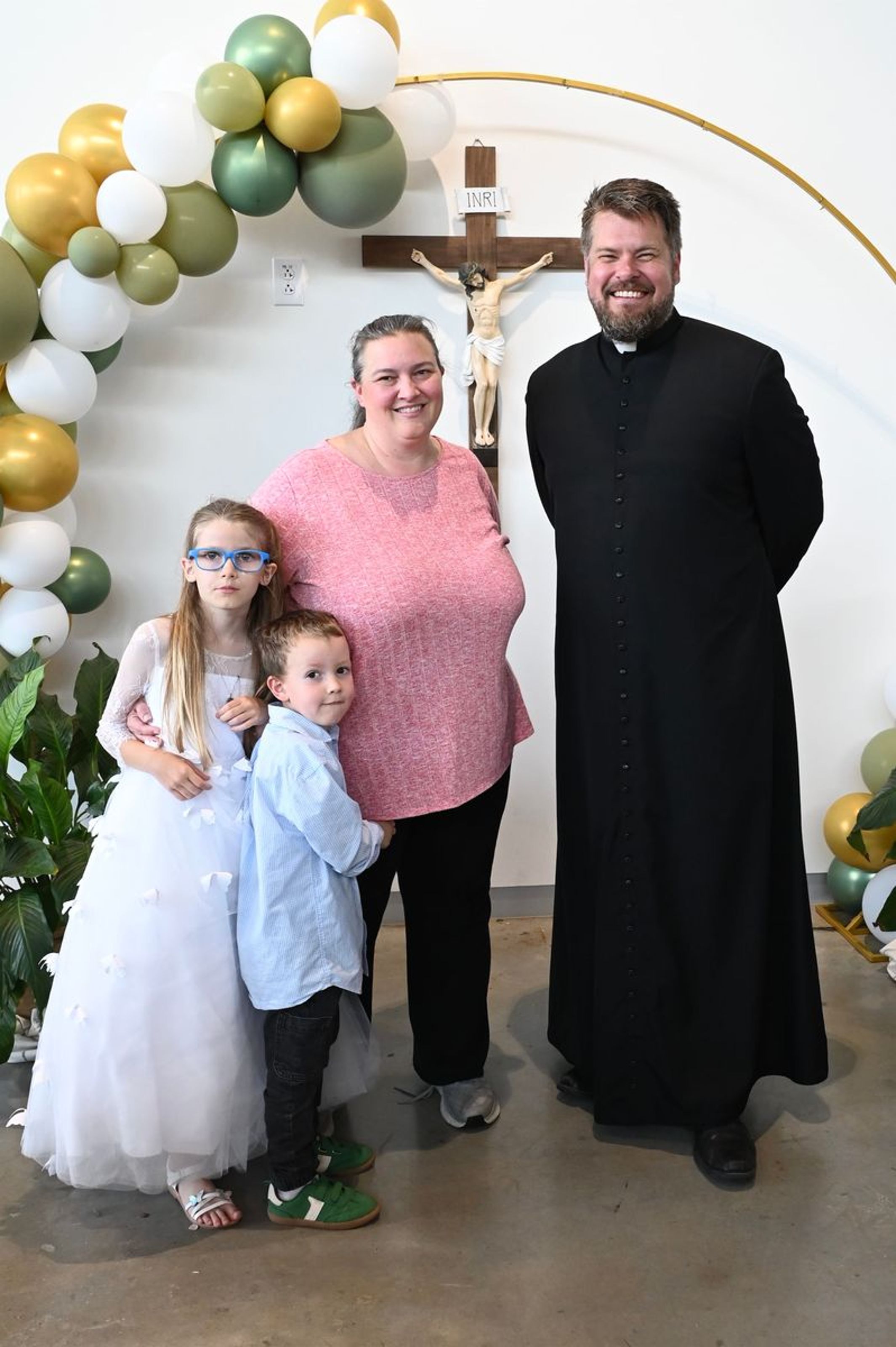 2025-04-05-first-communion-portraits-0219.jpg