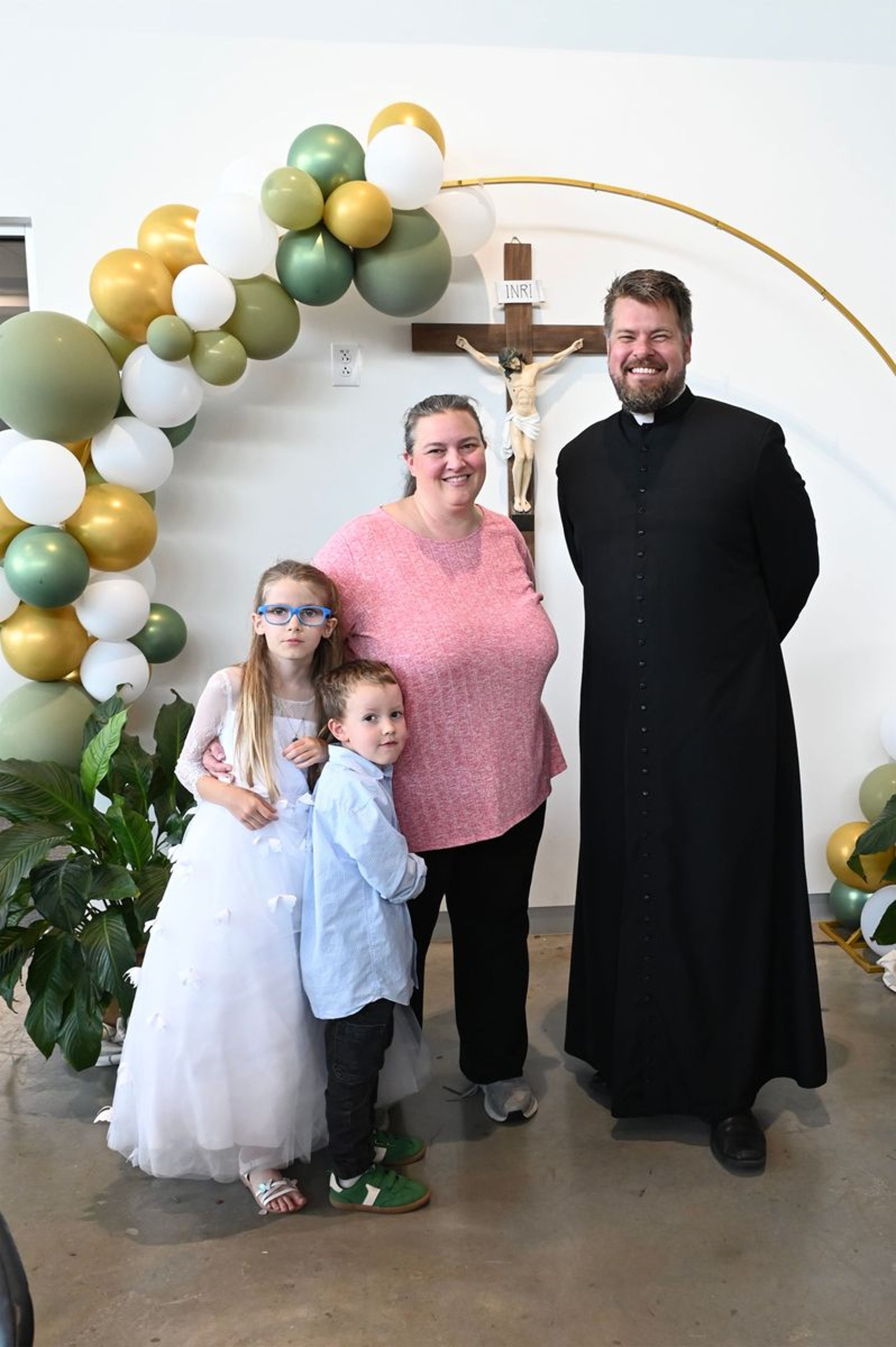 2025-04-05-first-communion-portraits-0220.jpg