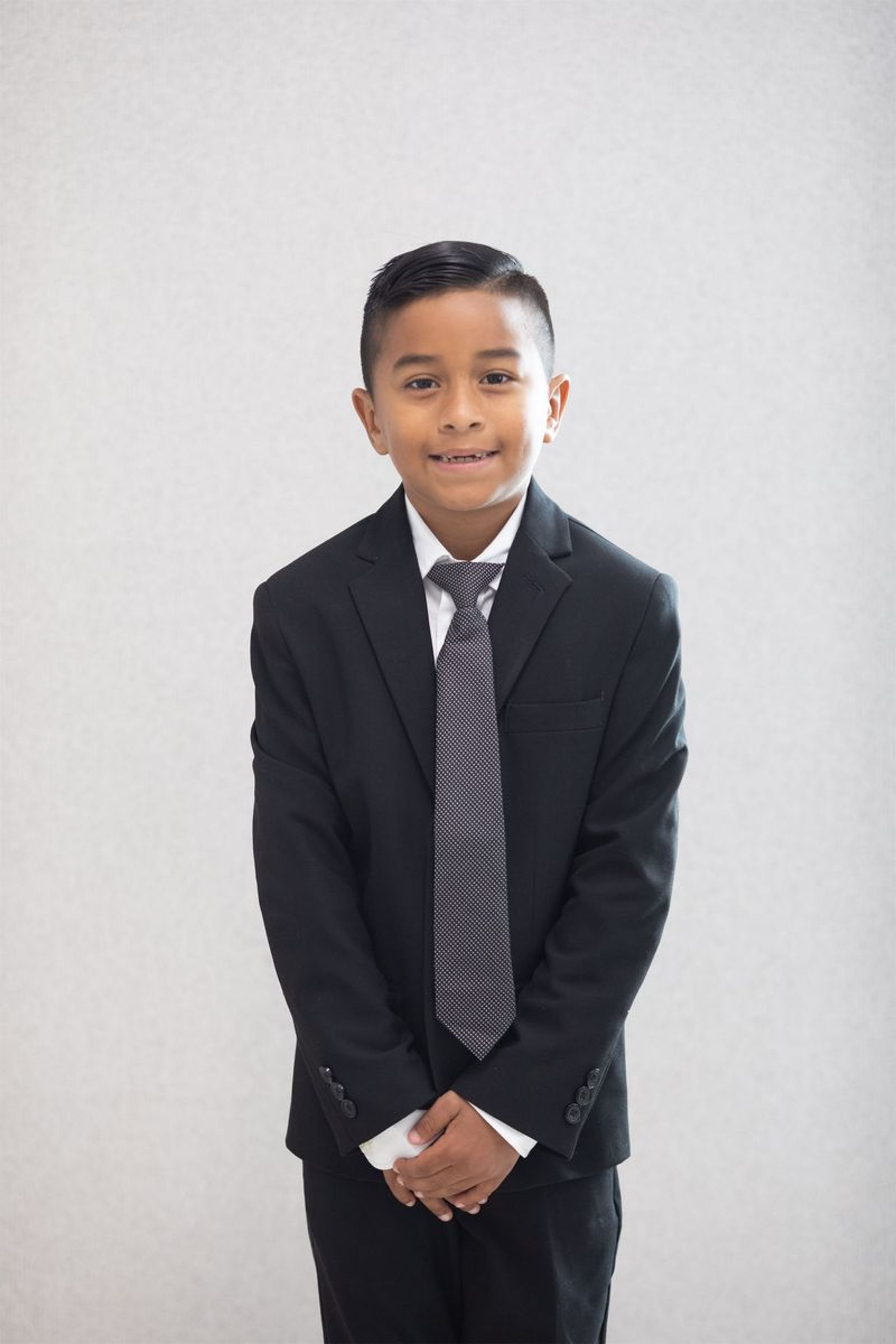 2021-05-01-first-communion-portraits-0035.jpg