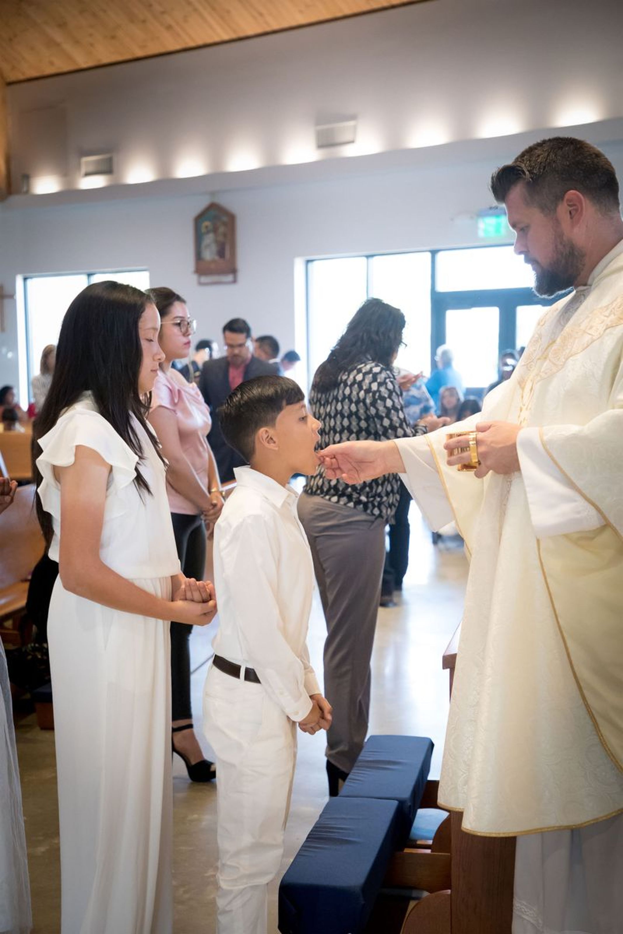 2023-04-15-first-communion-sat-0012.jpg