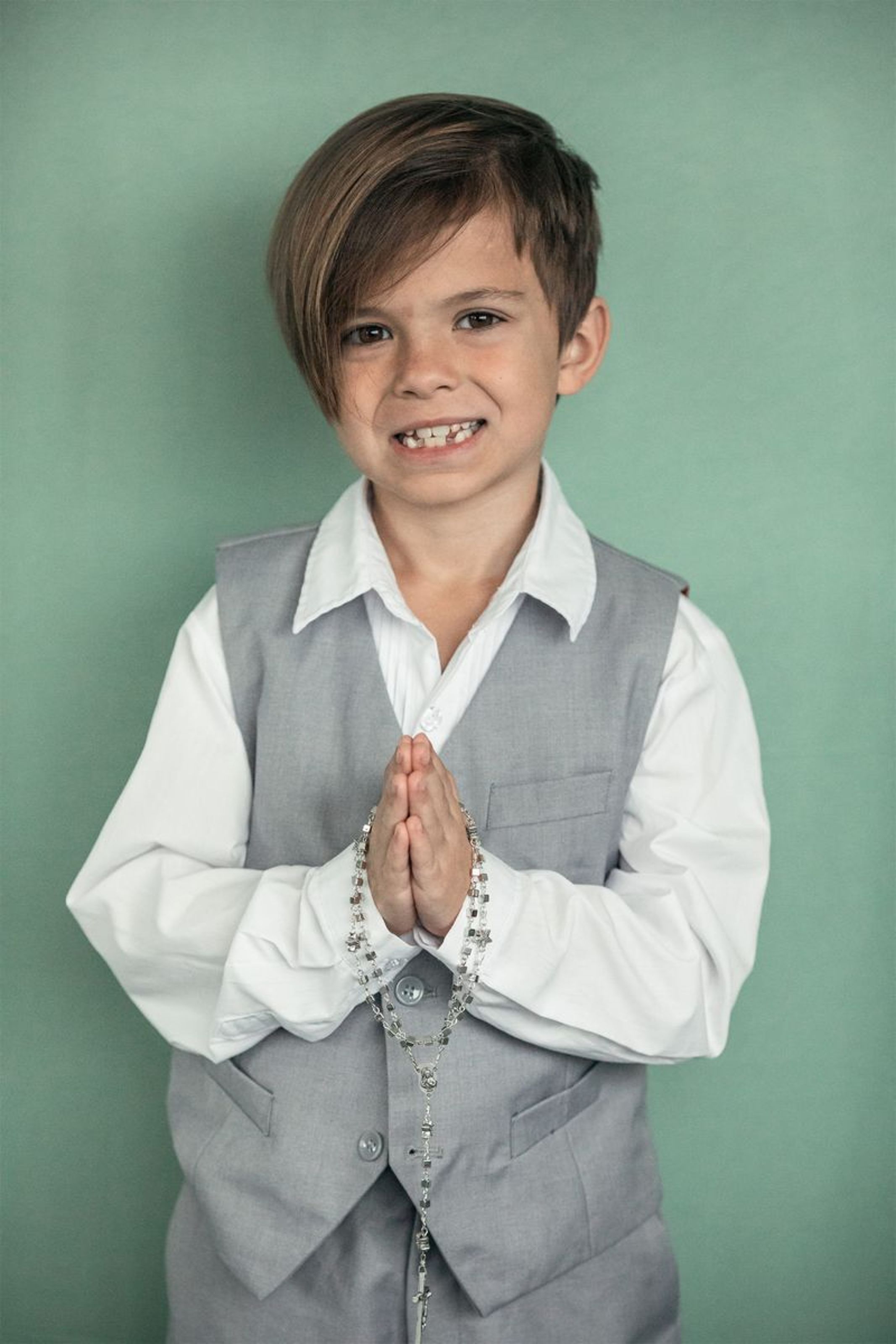 2024-03-09-first-communion-portraits-0030.jpg