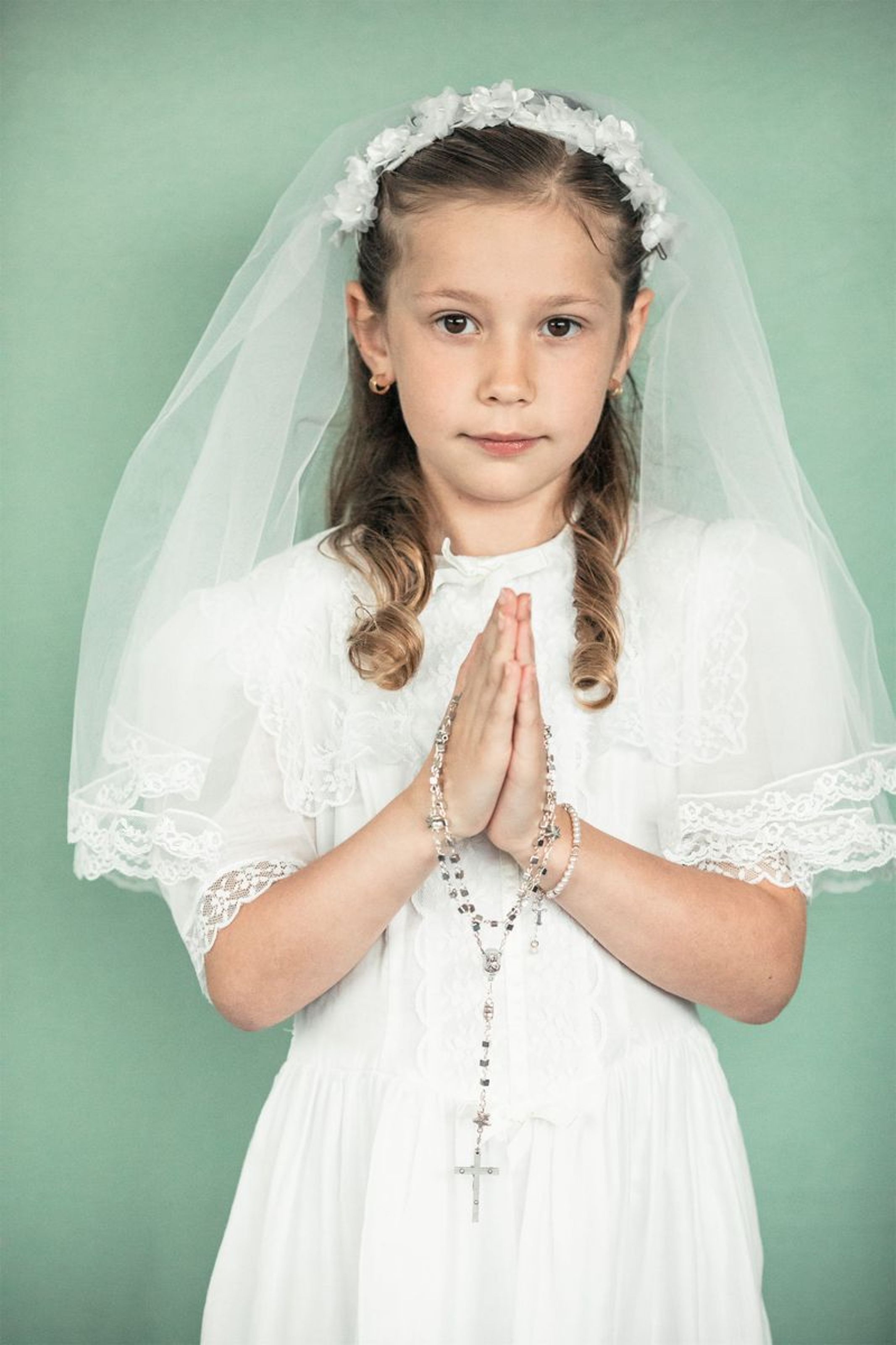2024-03-09-first-communion-portraits-0035.jpg