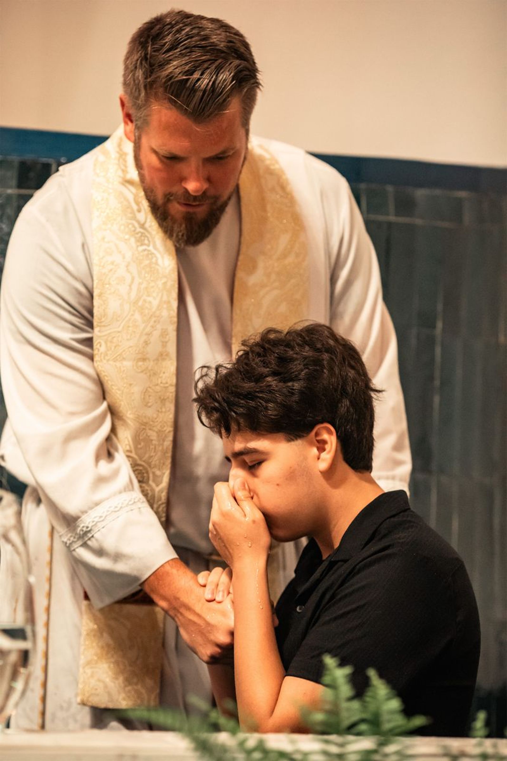 2024-03-30-easter-vigil-0079.jpg