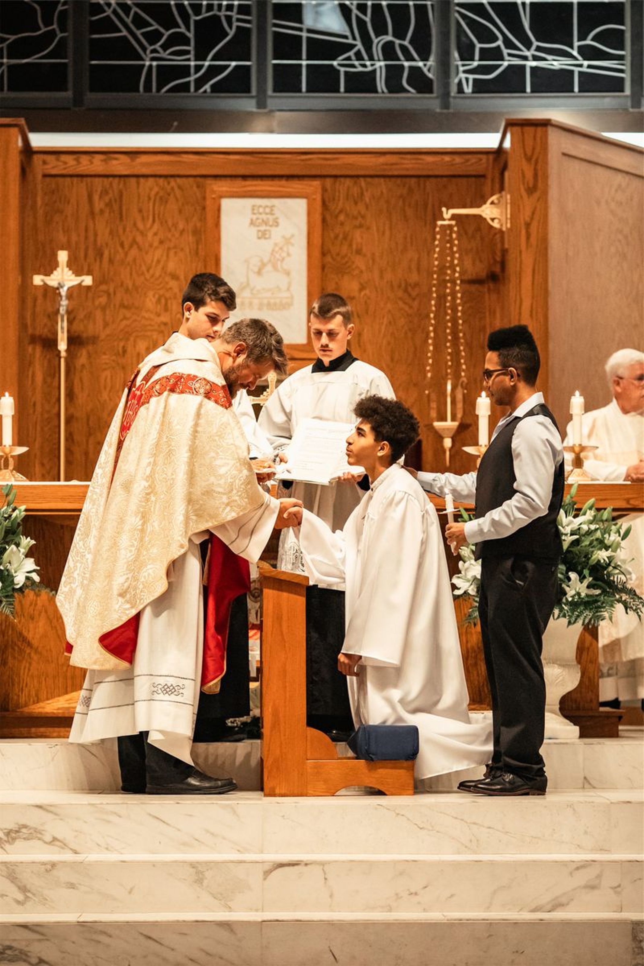 2024-03-30-easter-vigil-0335.jpg