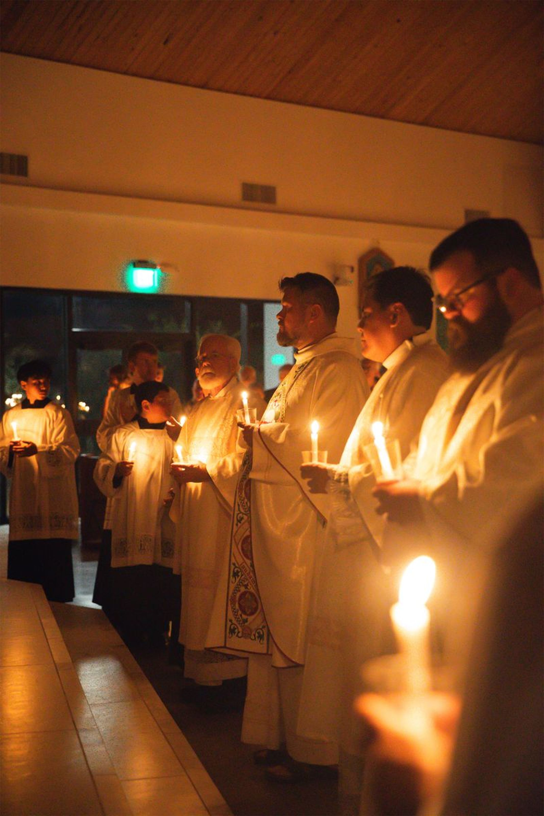 2025-04-19-easter-vigil-0028.jpg