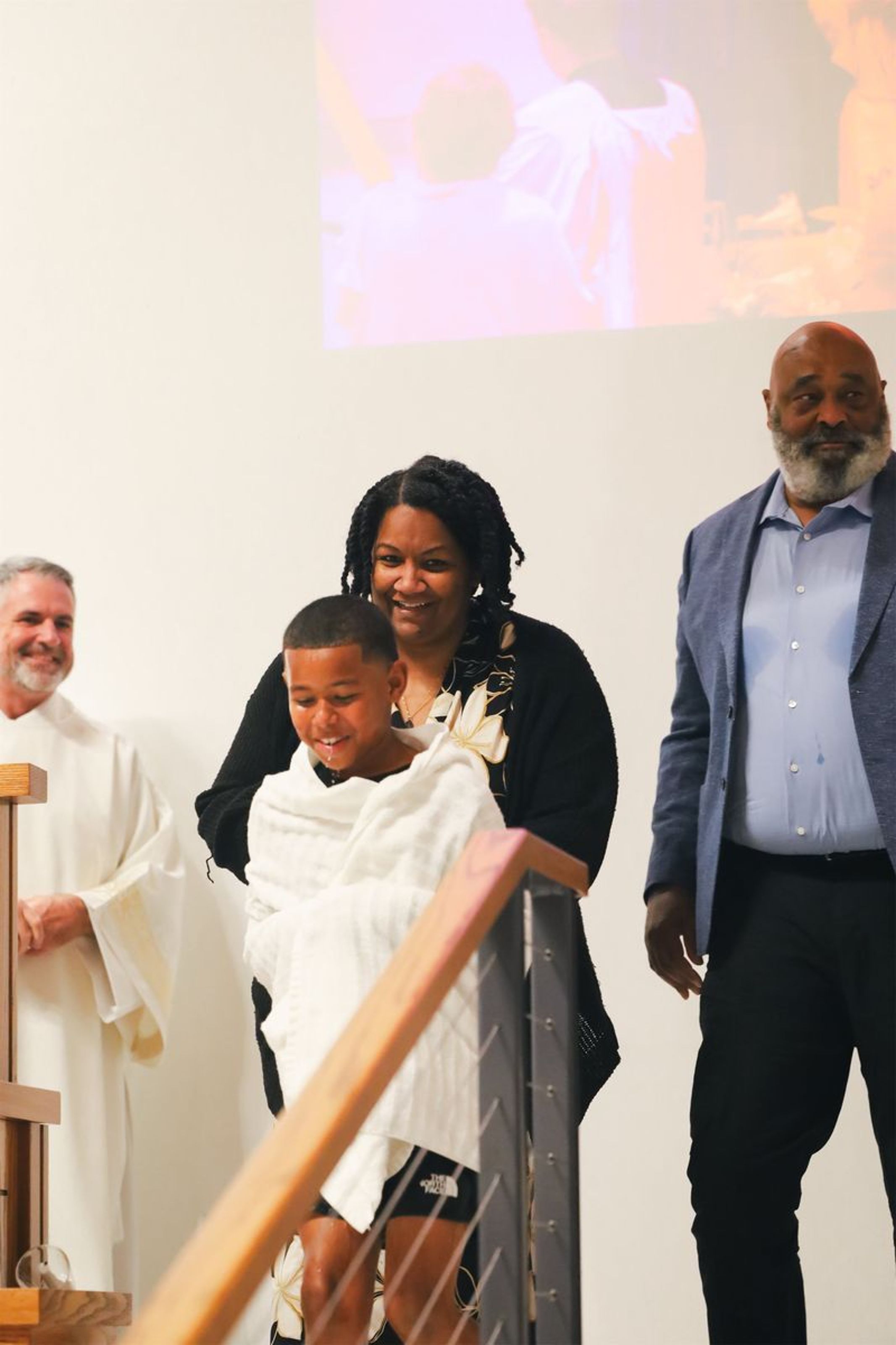 2025-04-19-easter-vigil-0203.jpg