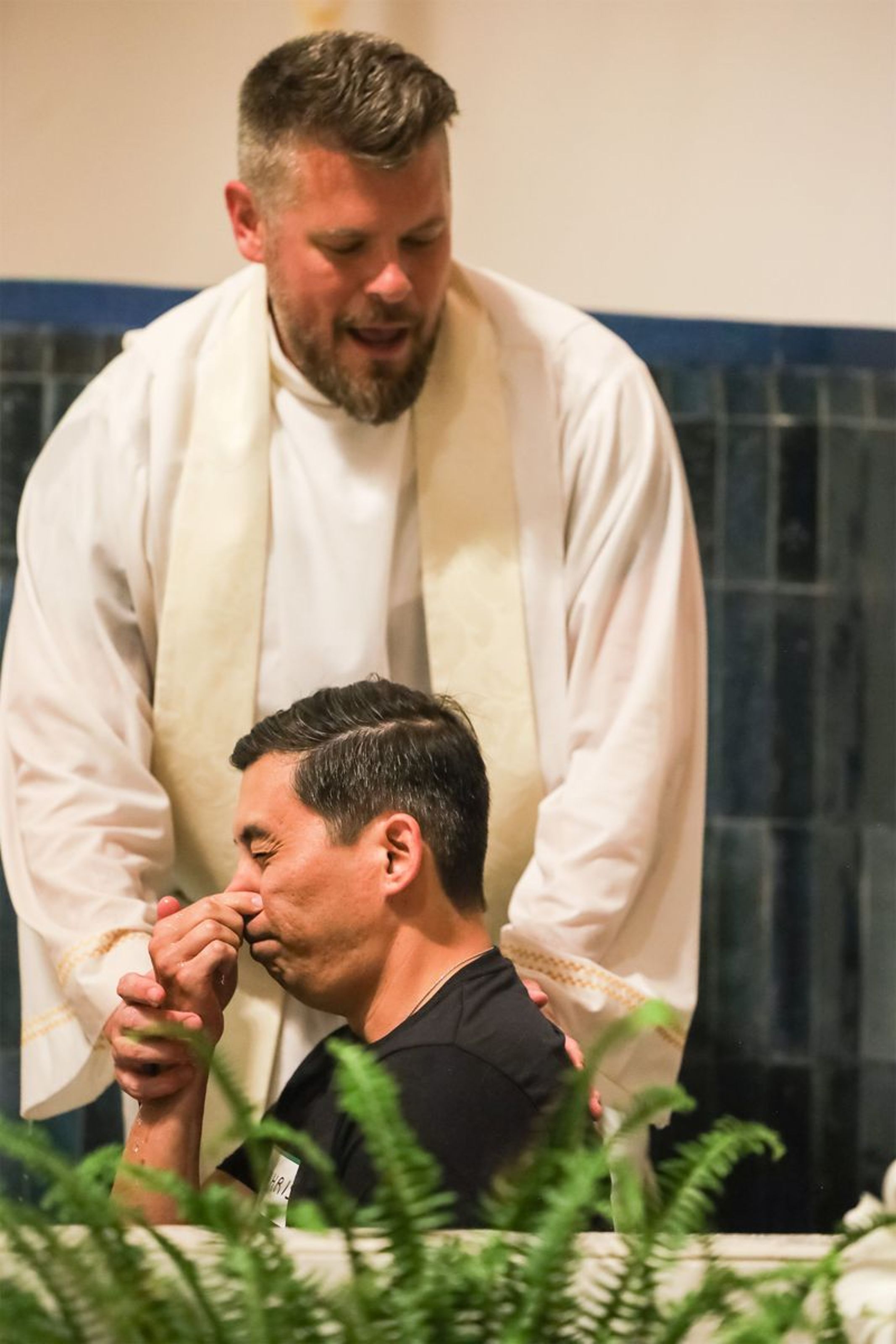 2026-04-04-easter-vigil-0171.jpg
