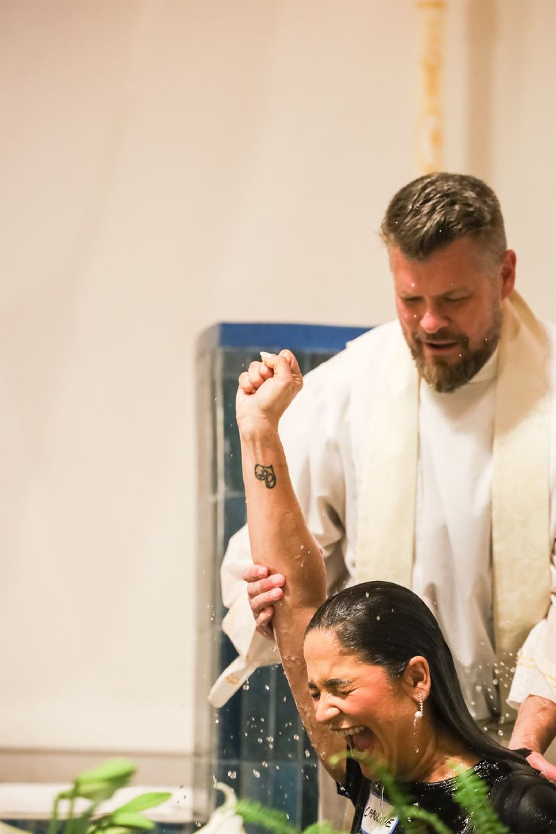 2026-04-04-easter-vigil-0196.jpg