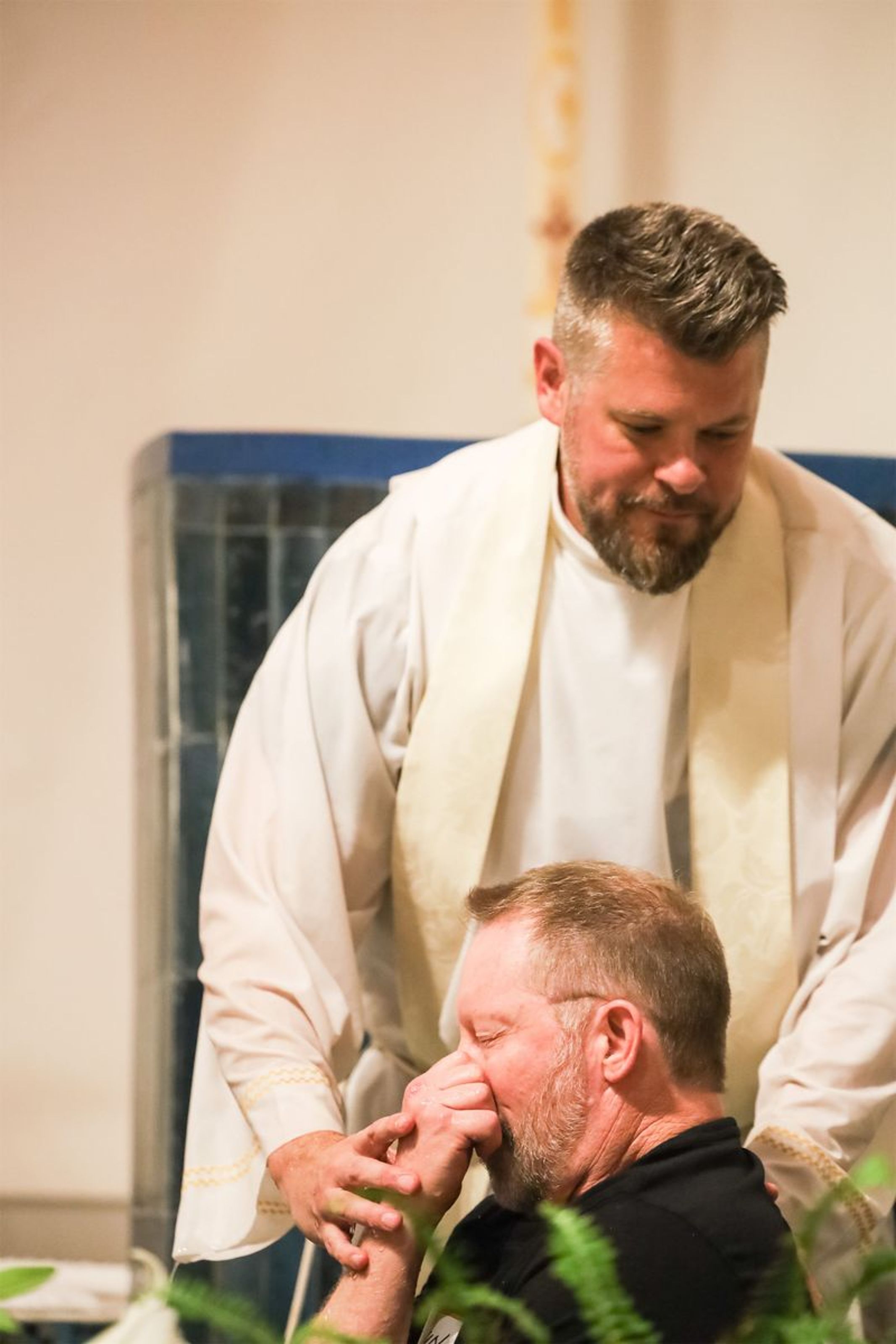 2026-04-04-easter-vigil-0228.jpg