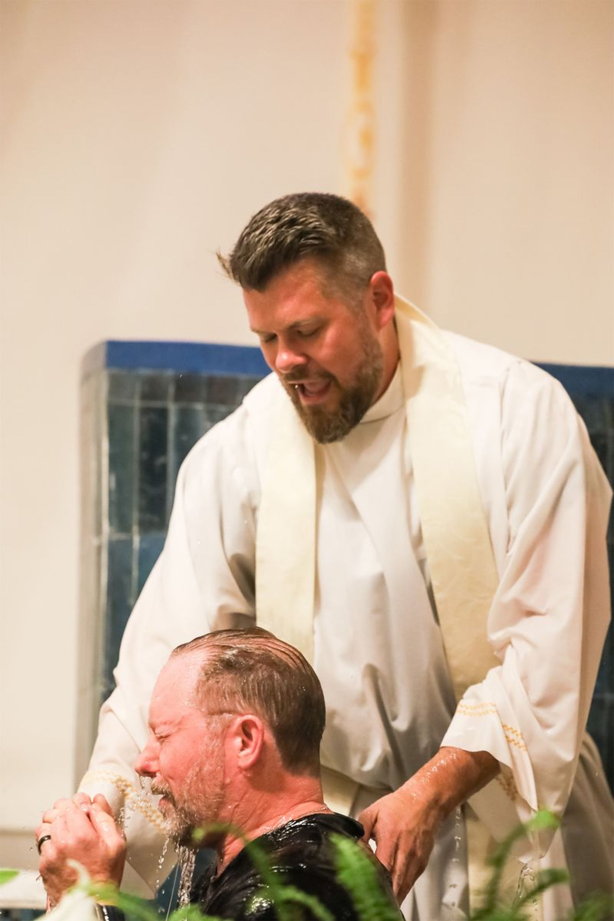 2026-04-04-easter-vigil-0231.jpg