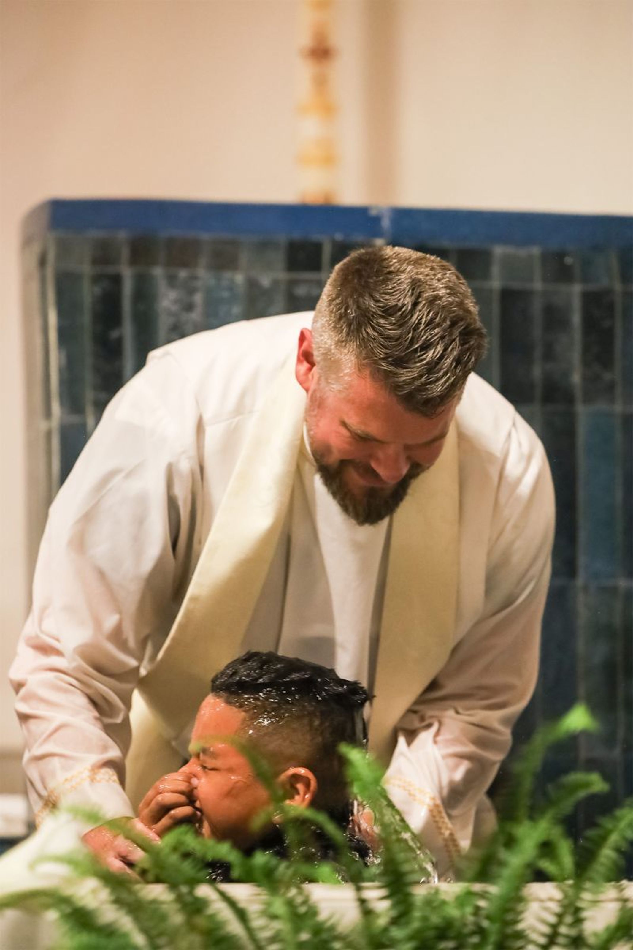 2026-04-04-easter-vigil-0245.jpg