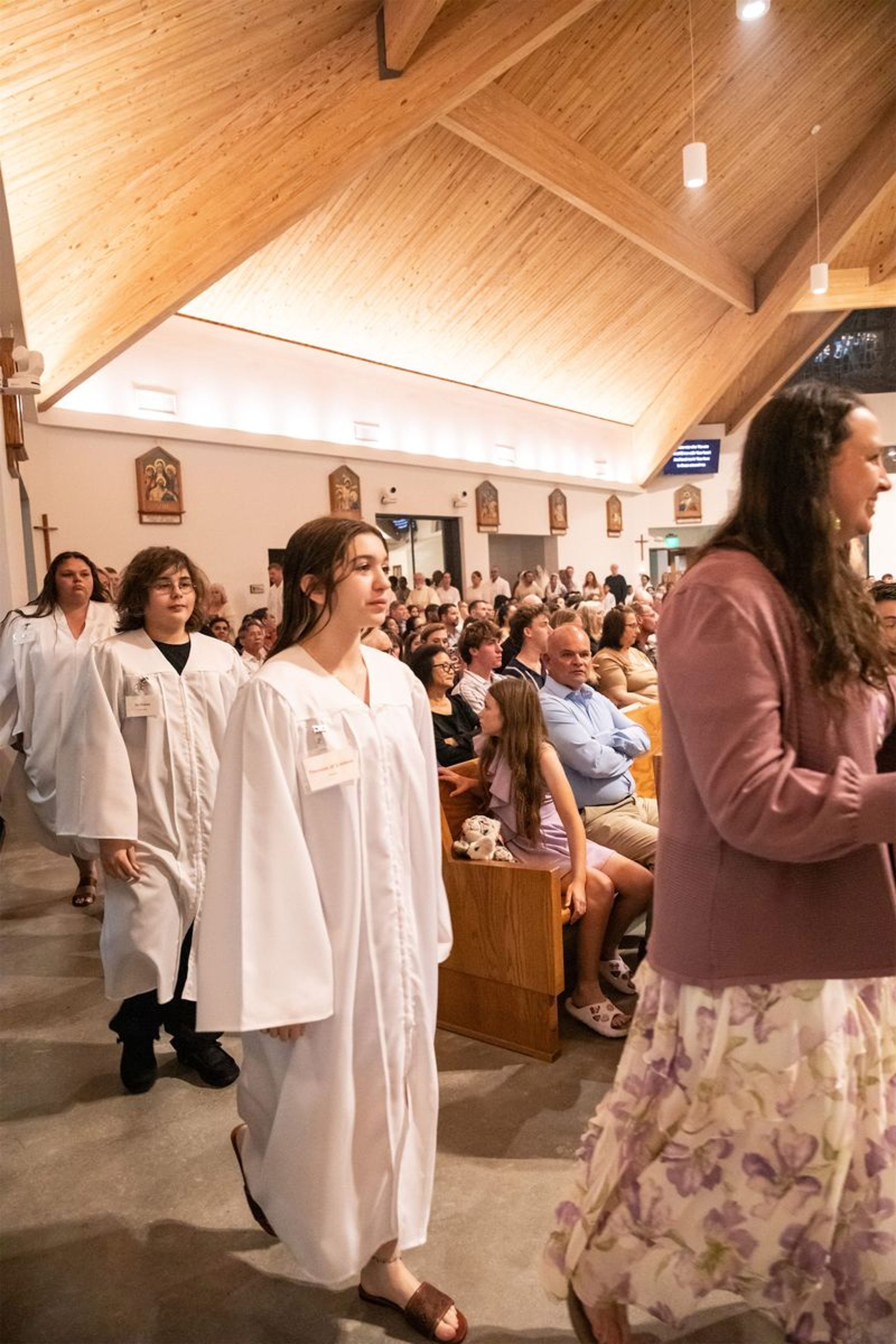 2026-04-04-easter-vigil-0310.jpg