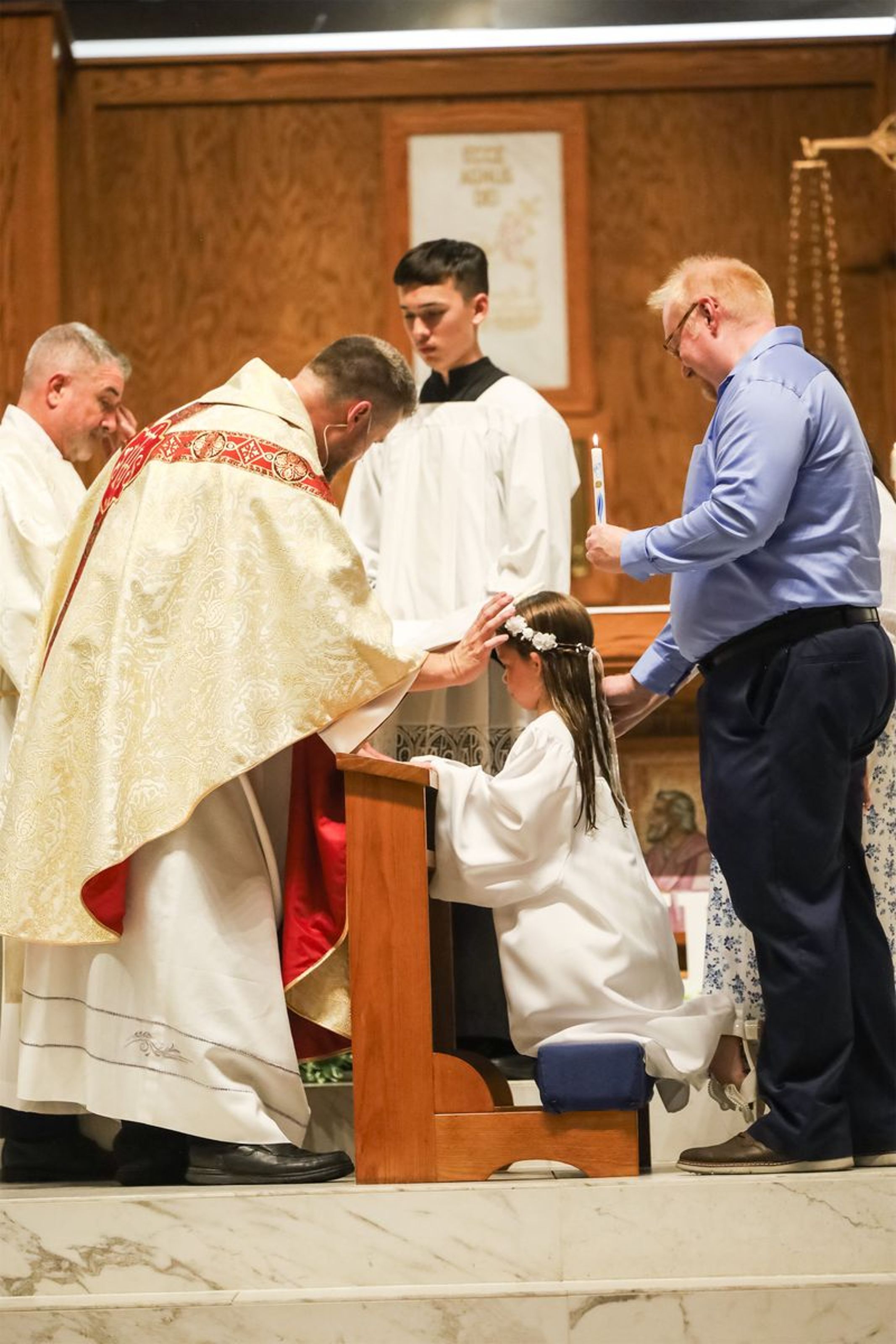 2026-04-04-easter-vigil-0386.jpg