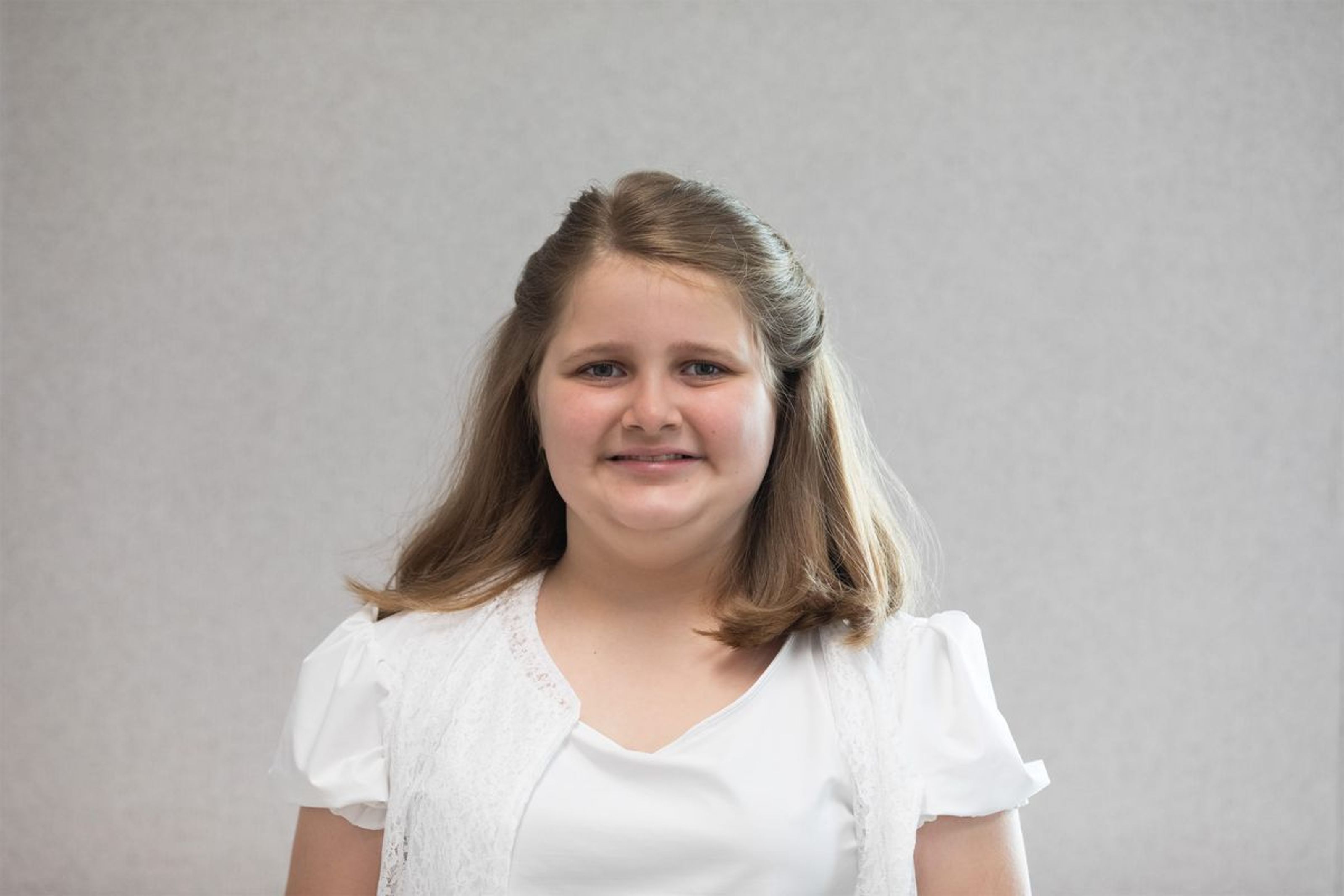 2021-05-01-first-communion-portraits-0006.jpg