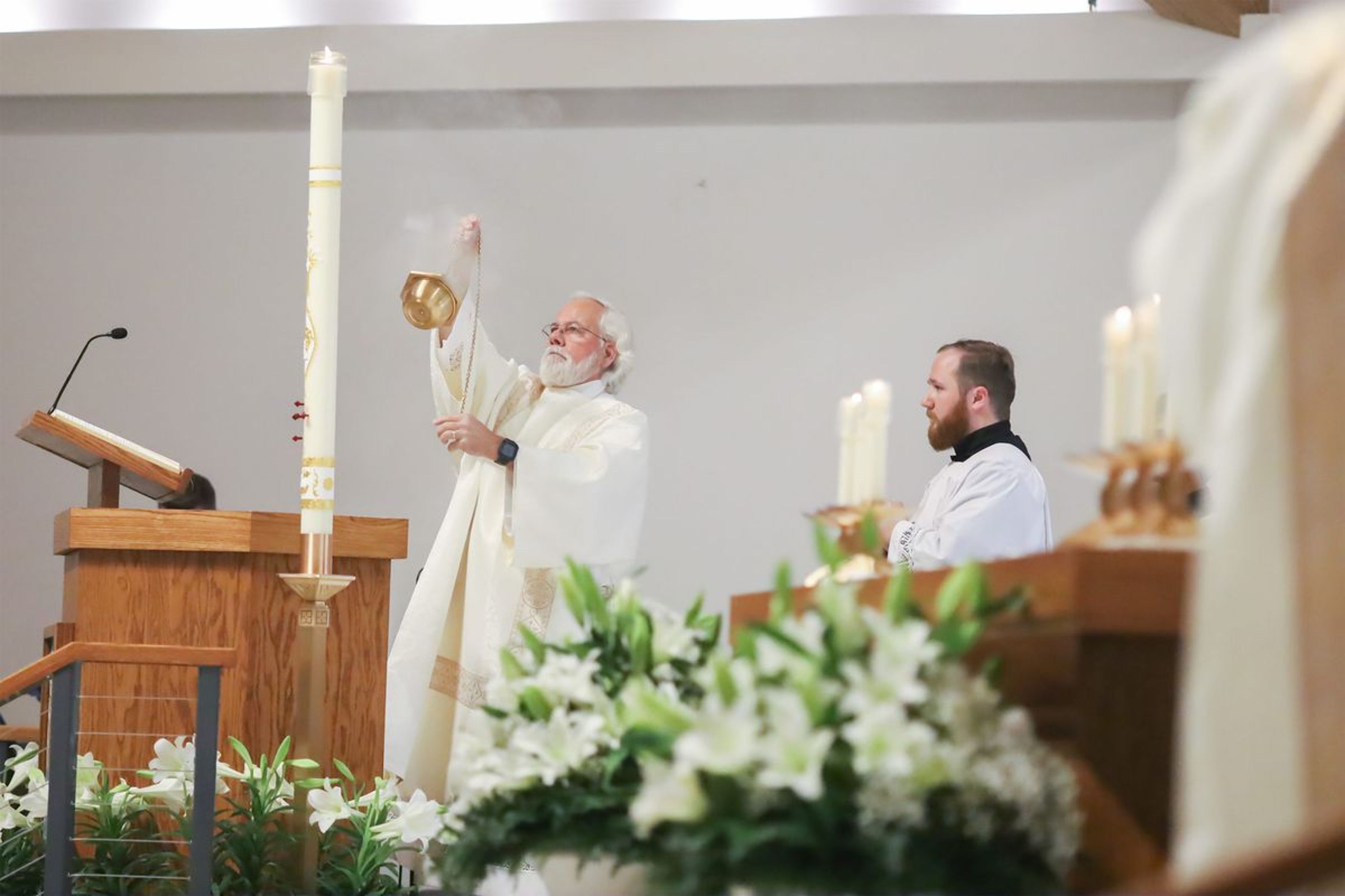 2022-04-16-easter-vigil-038.jpg