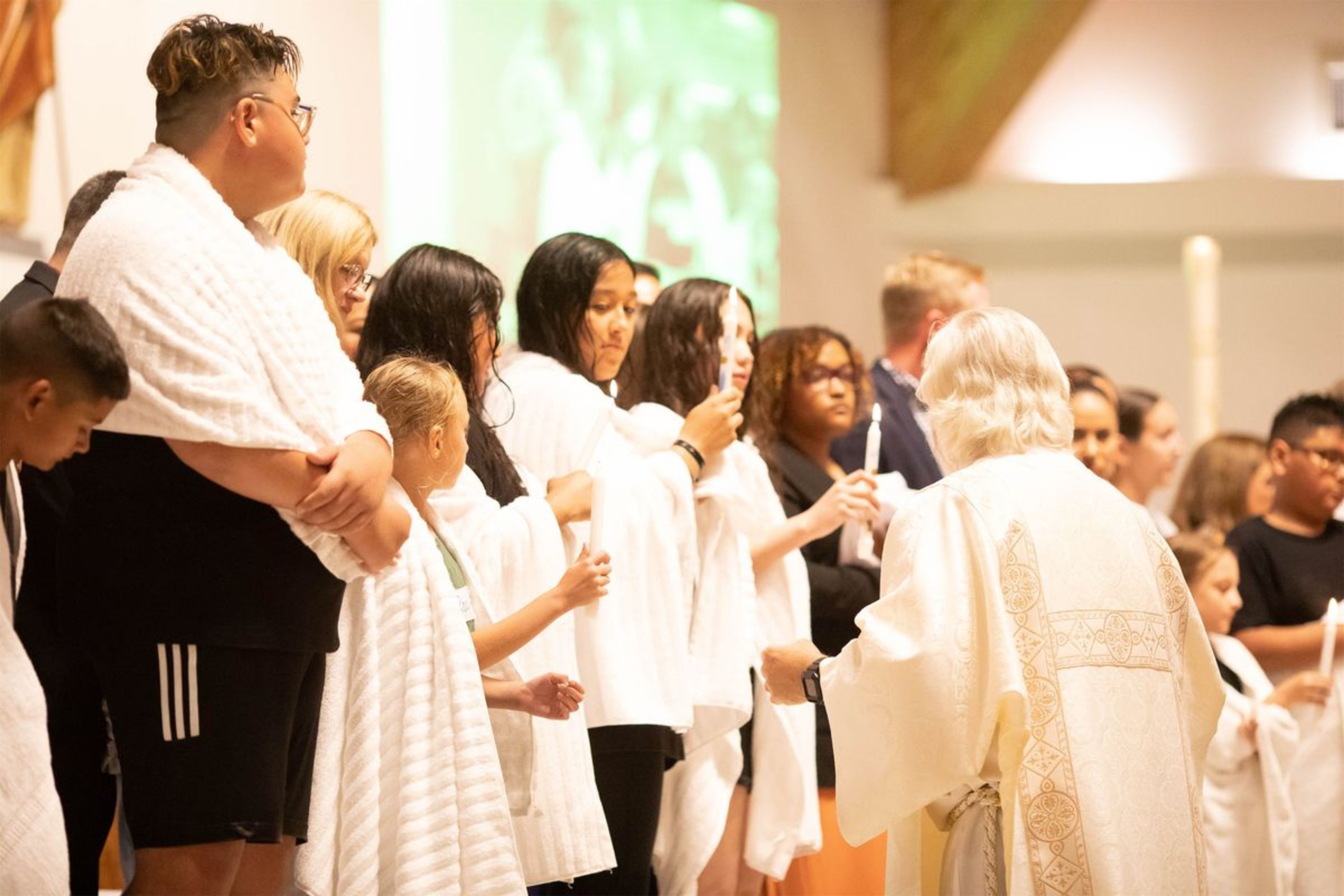 2023-04-08-easter-vigil-099.jpg