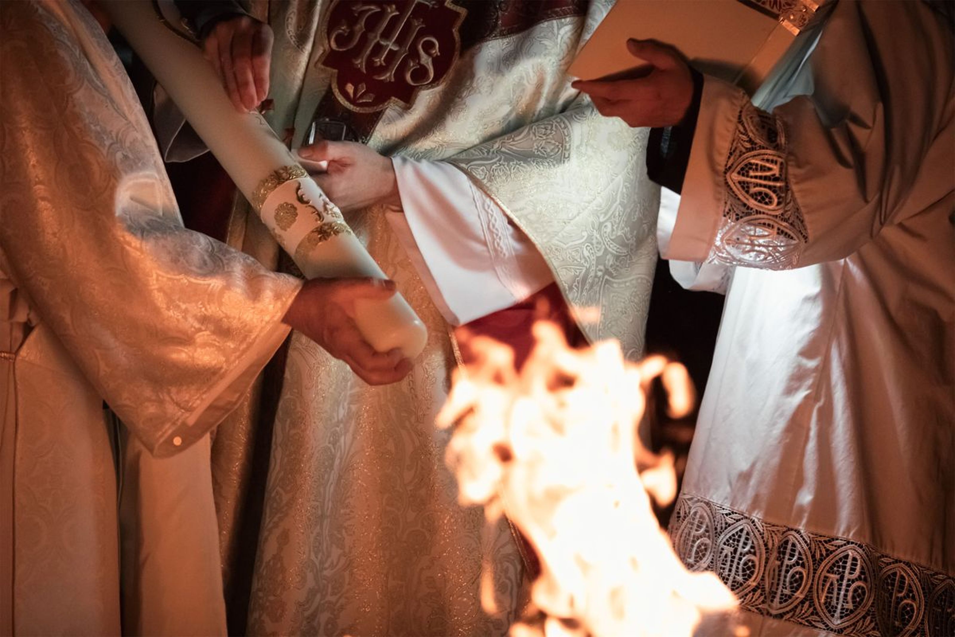 2024-03-30-easter-vigil-0017.jpg
