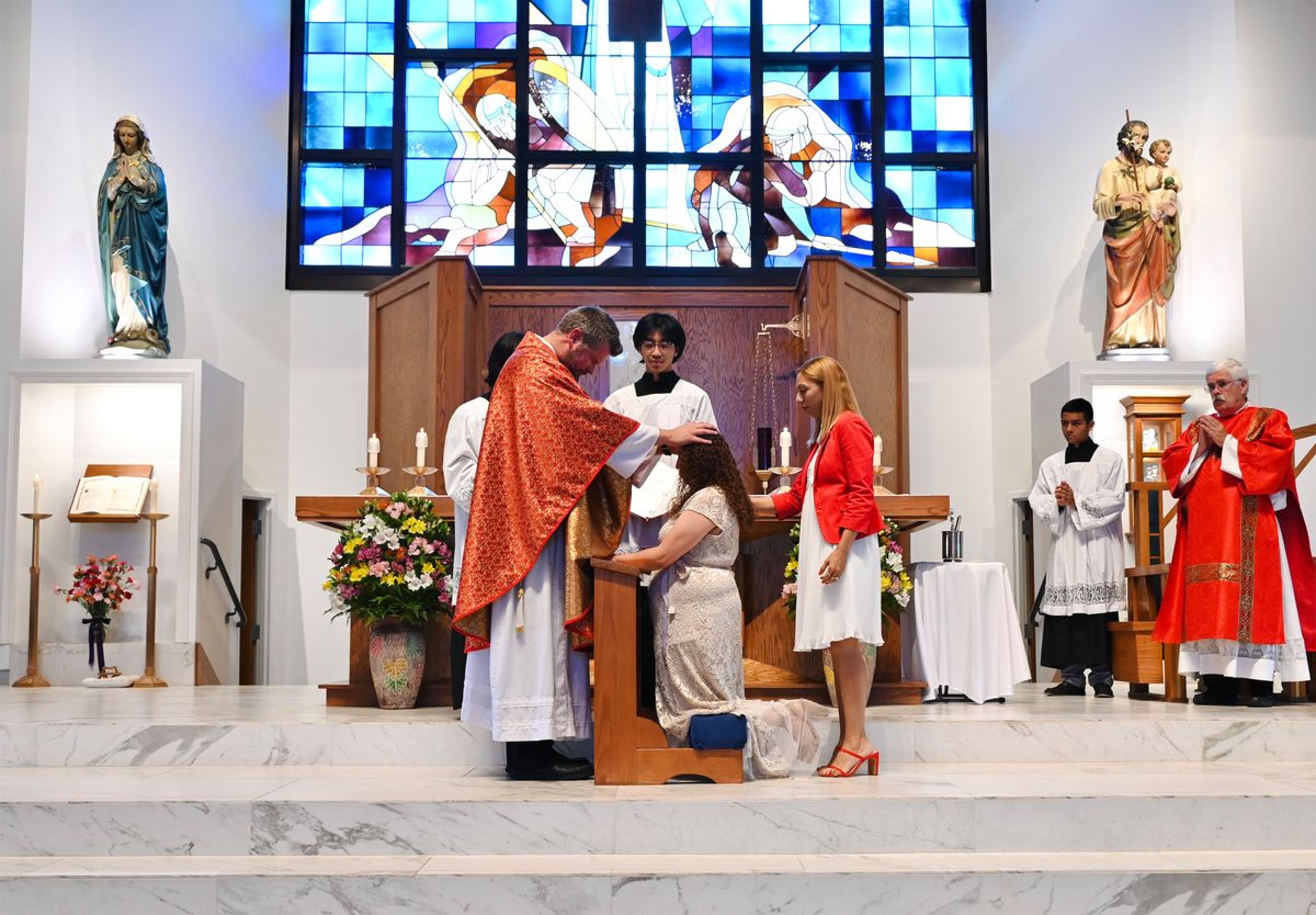 2024-05-19-rite-of-full-communion-spanish-0032.jpg