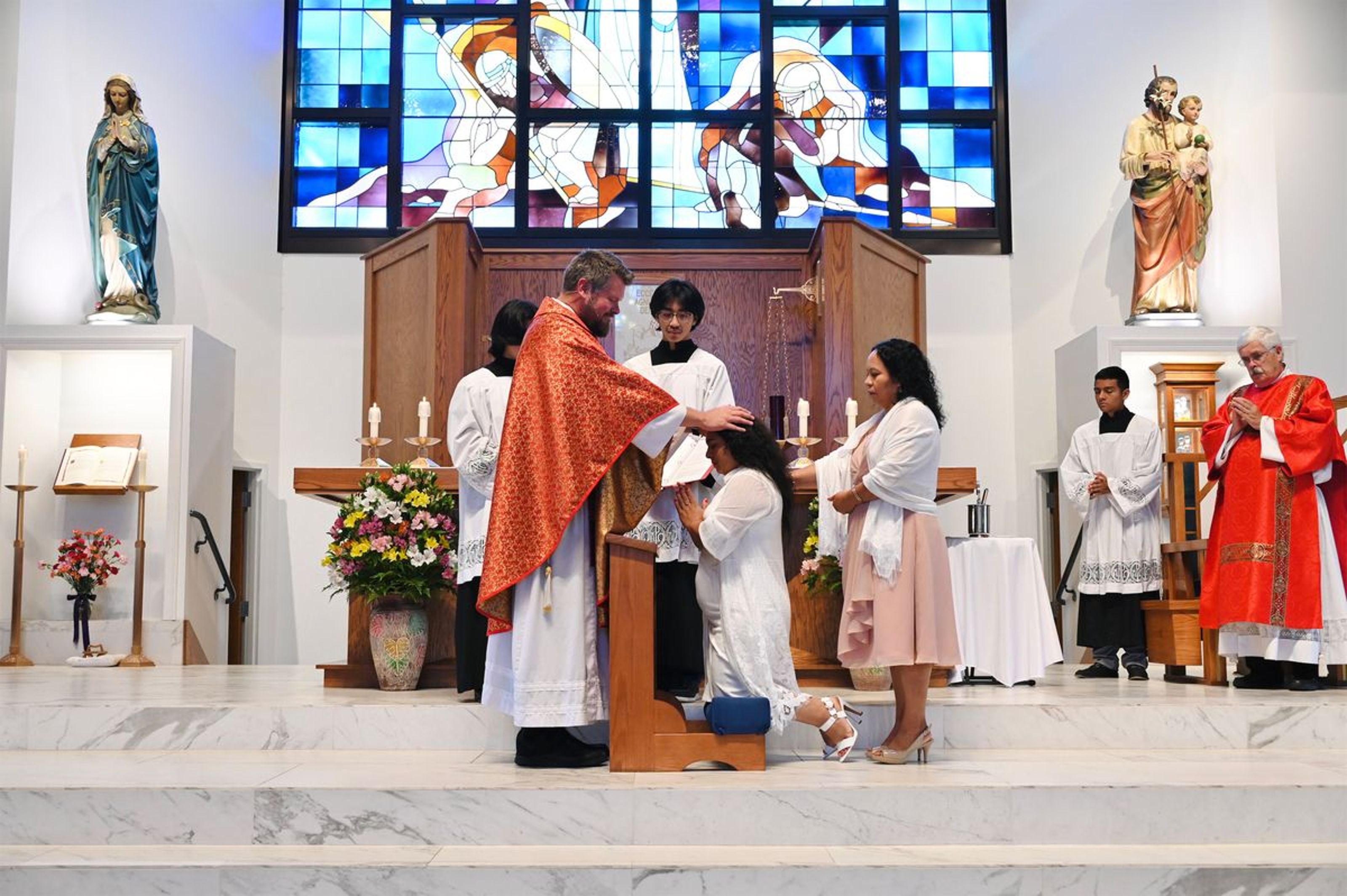 2024-05-19-rite-of-full-communion-spanish-0072.jpg