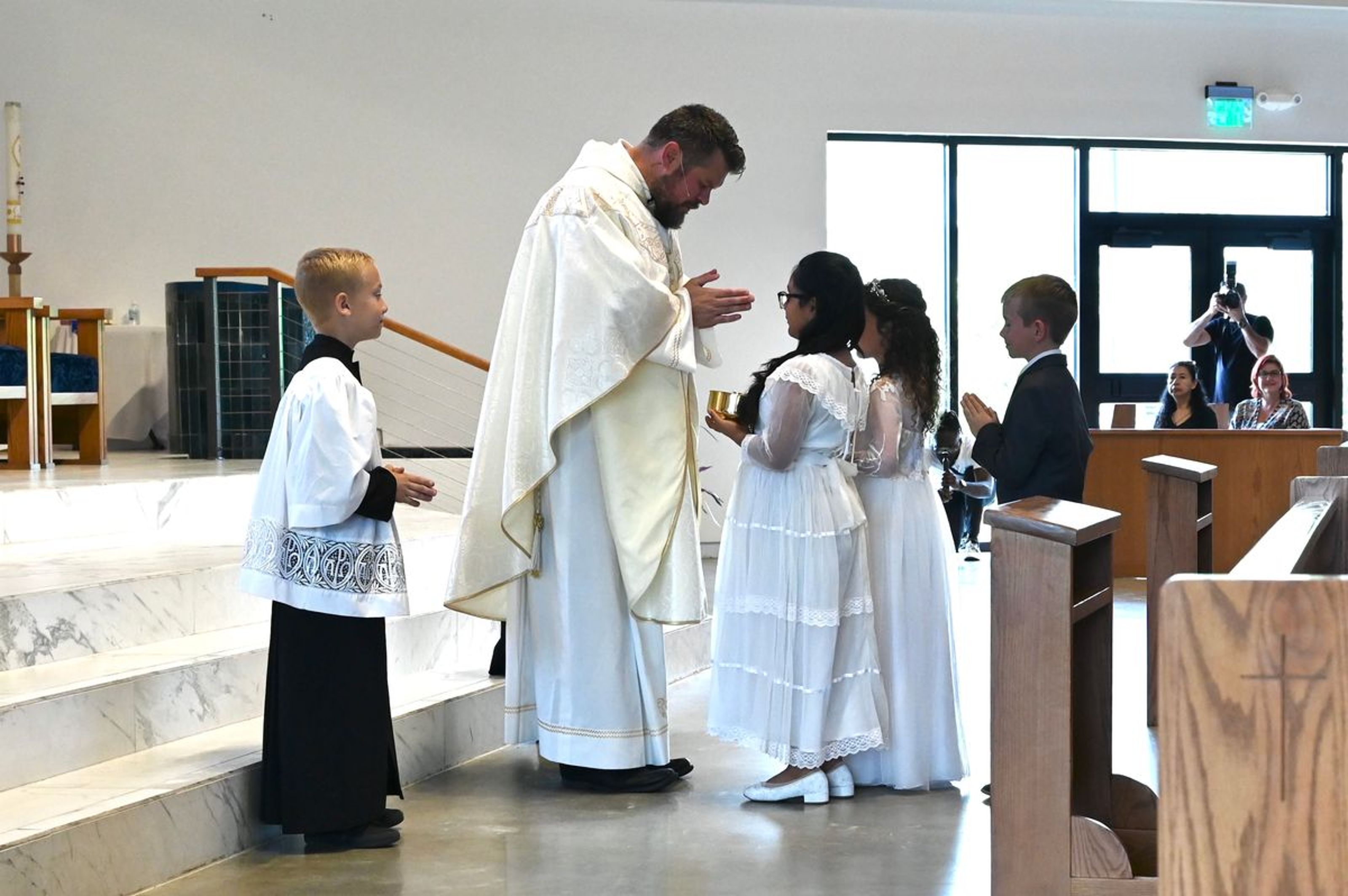 2025-04-05-first-communion-mass-0429.jpg