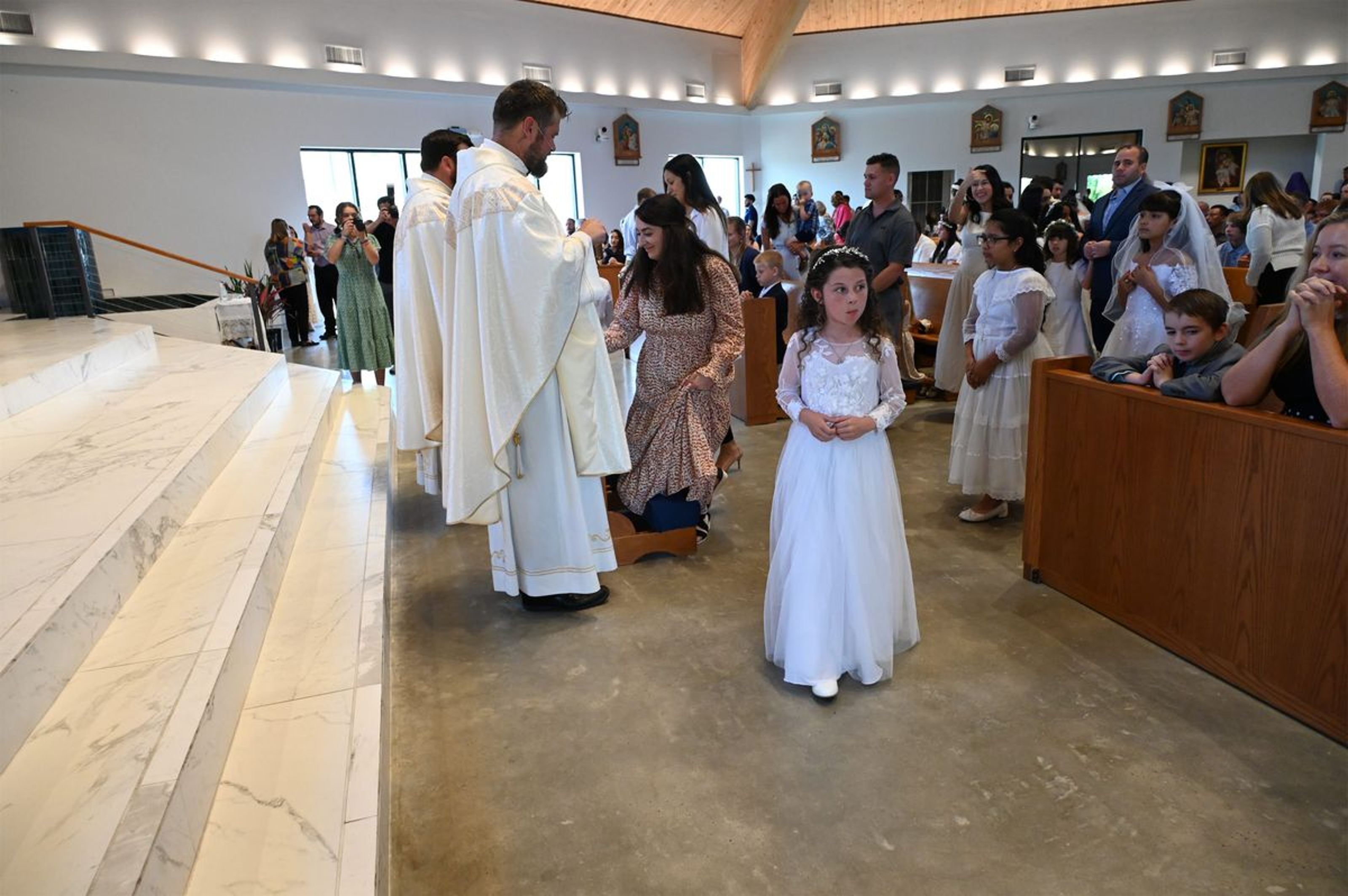2025-04-05-first-communion-mass-0506.jpg