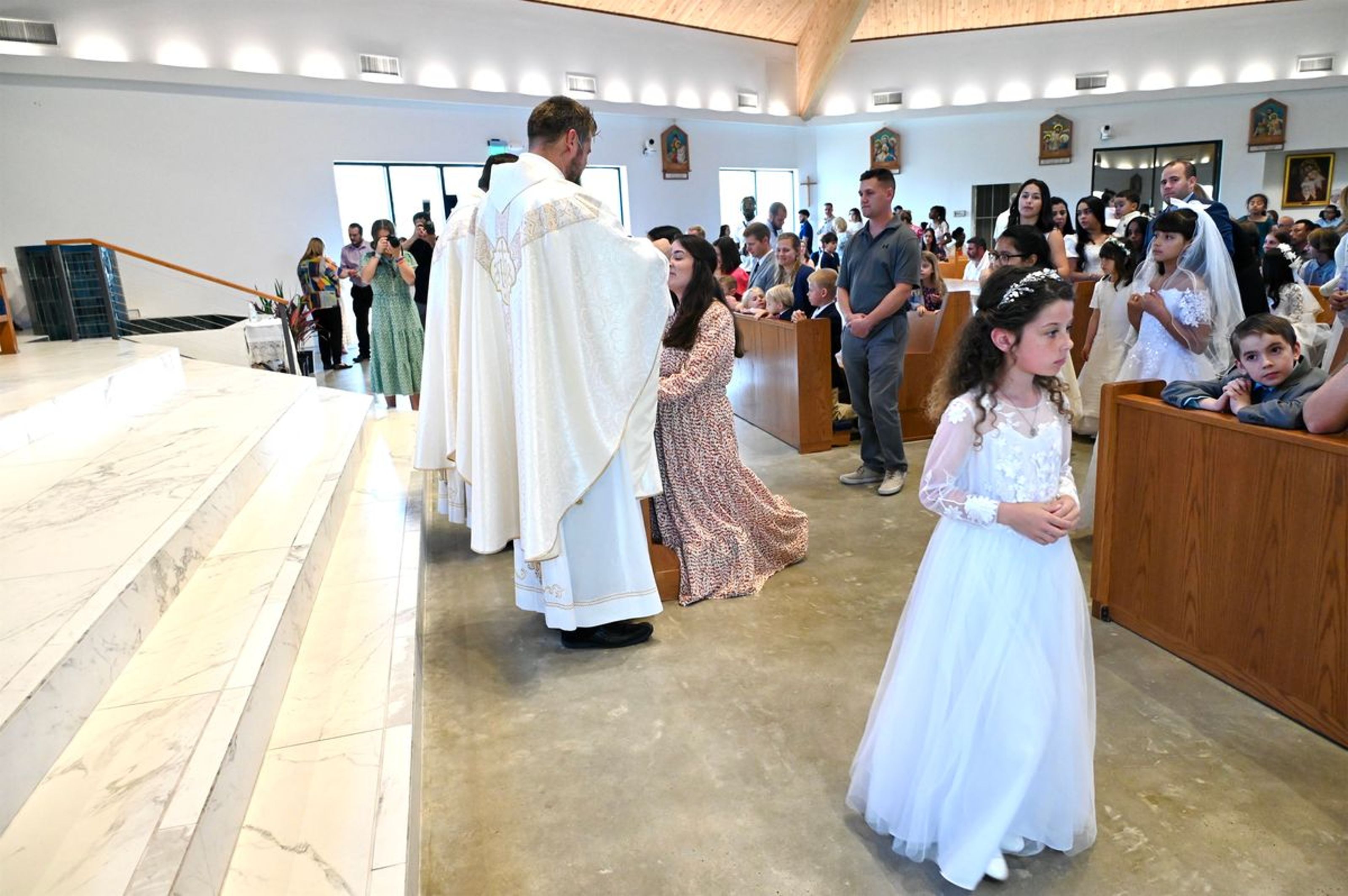 2025-04-05-first-communion-mass-0507.jpg