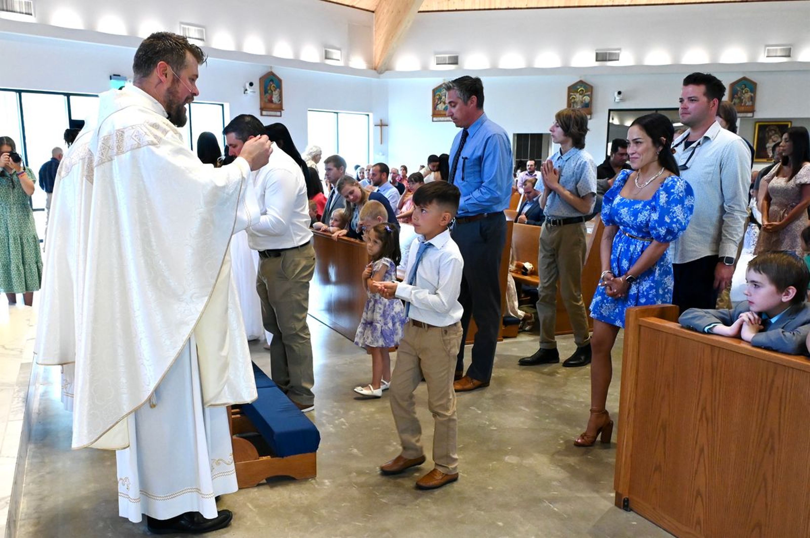 2025-04-05-first-communion-mass-0558.jpg