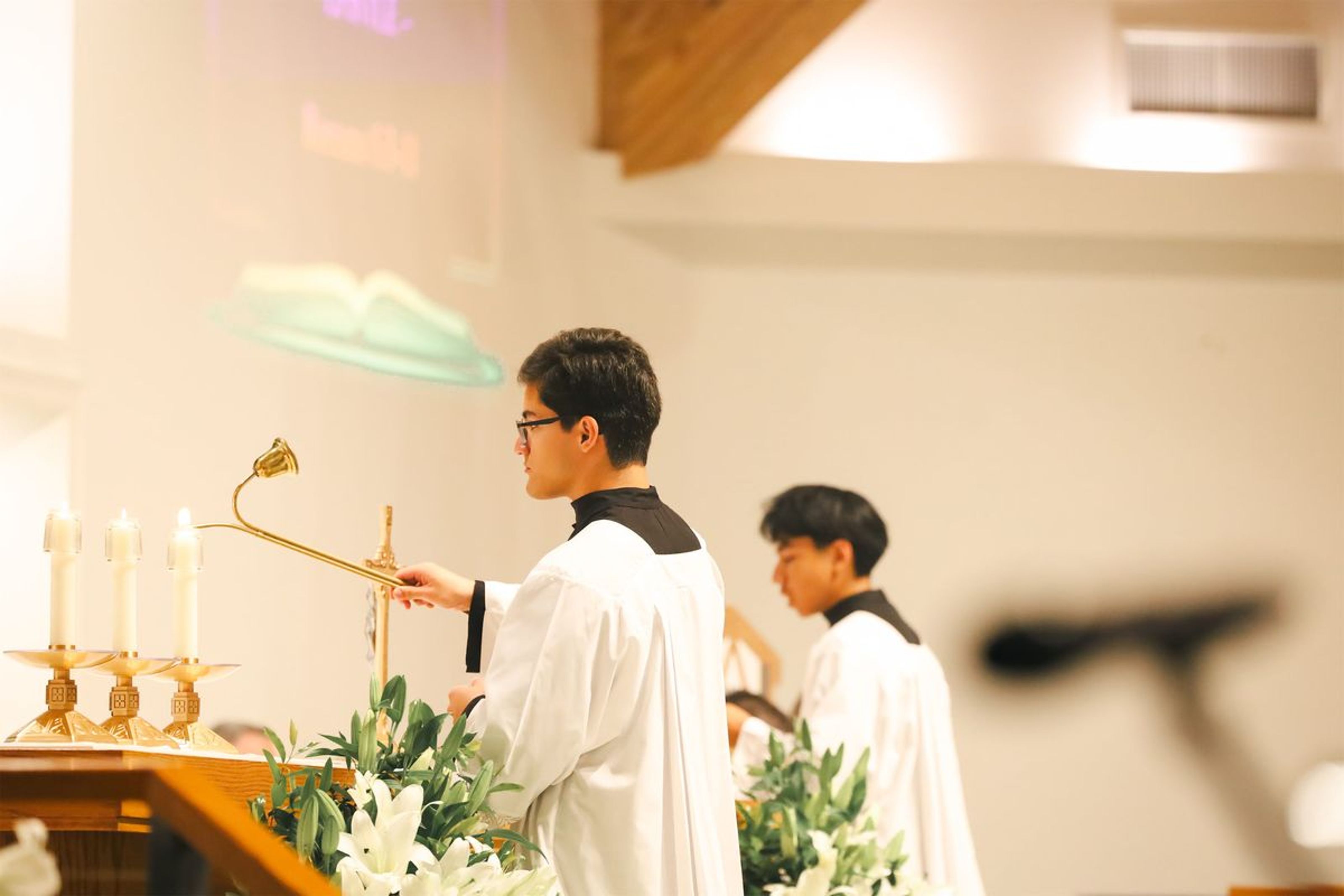 2025-04-19-easter-vigil-0049.jpg