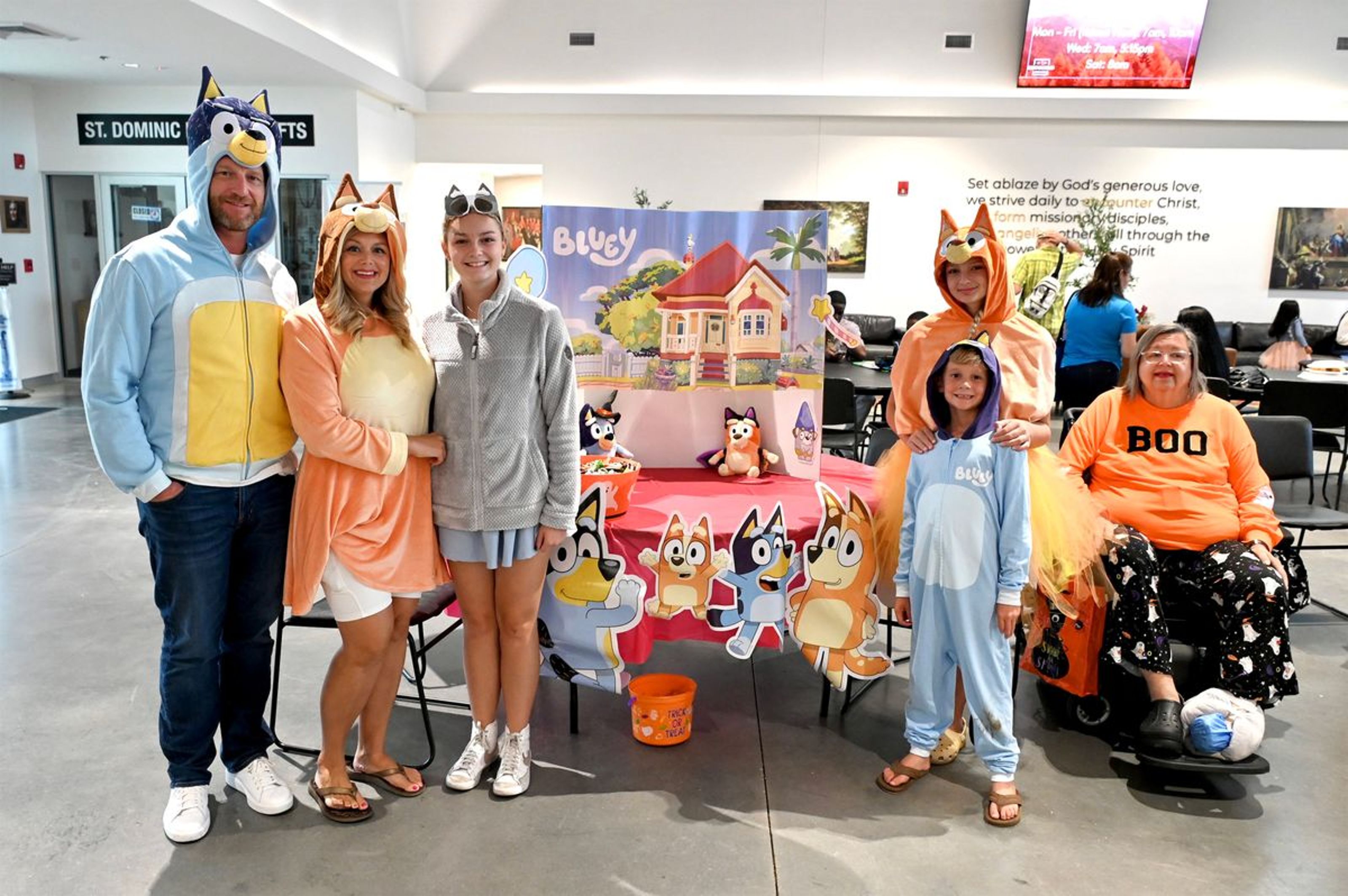 2025-10-26-trunk-or-treat-0023.jpg