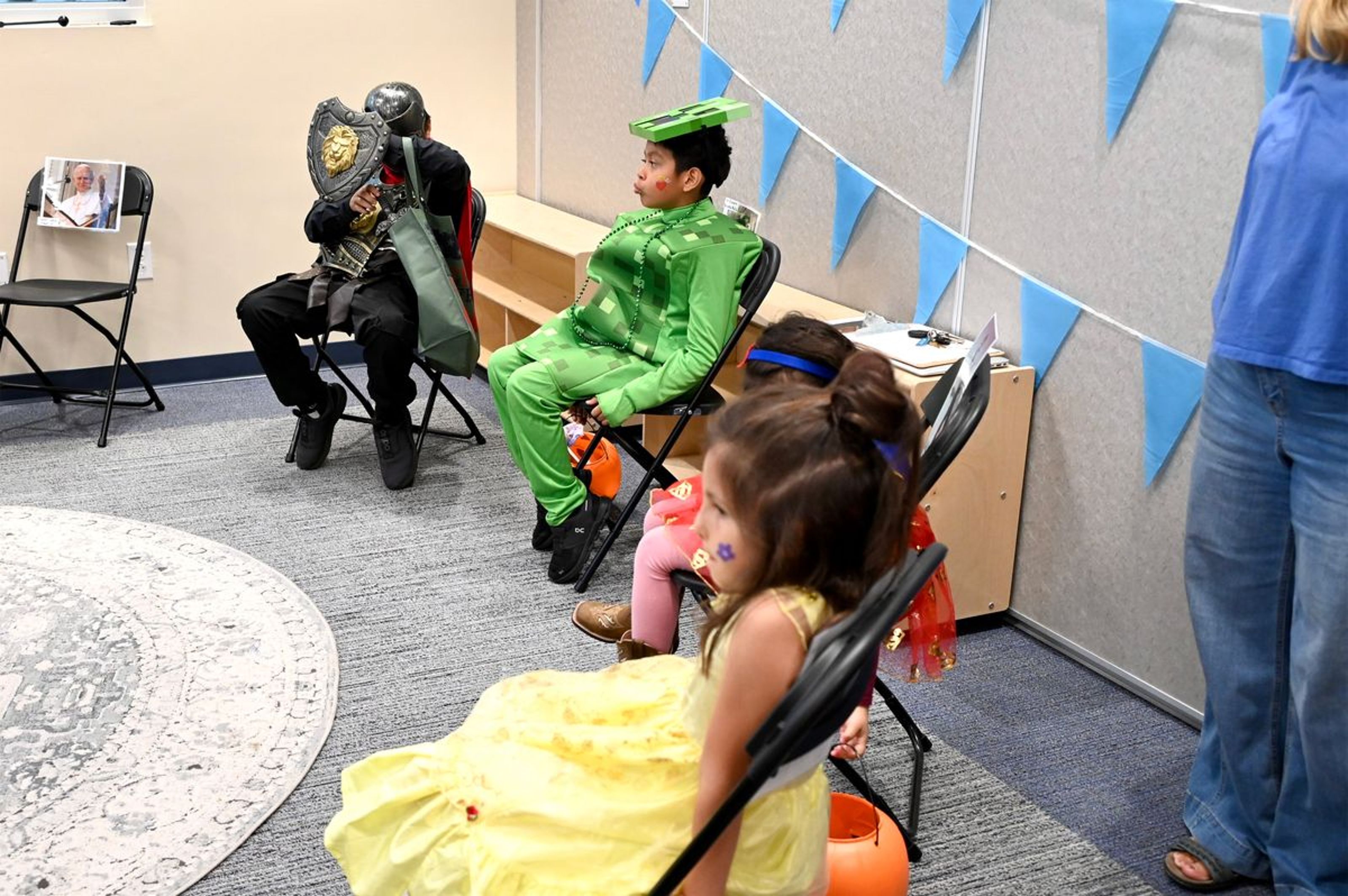 2025-10-26-trunk-or-treat-0128.jpg