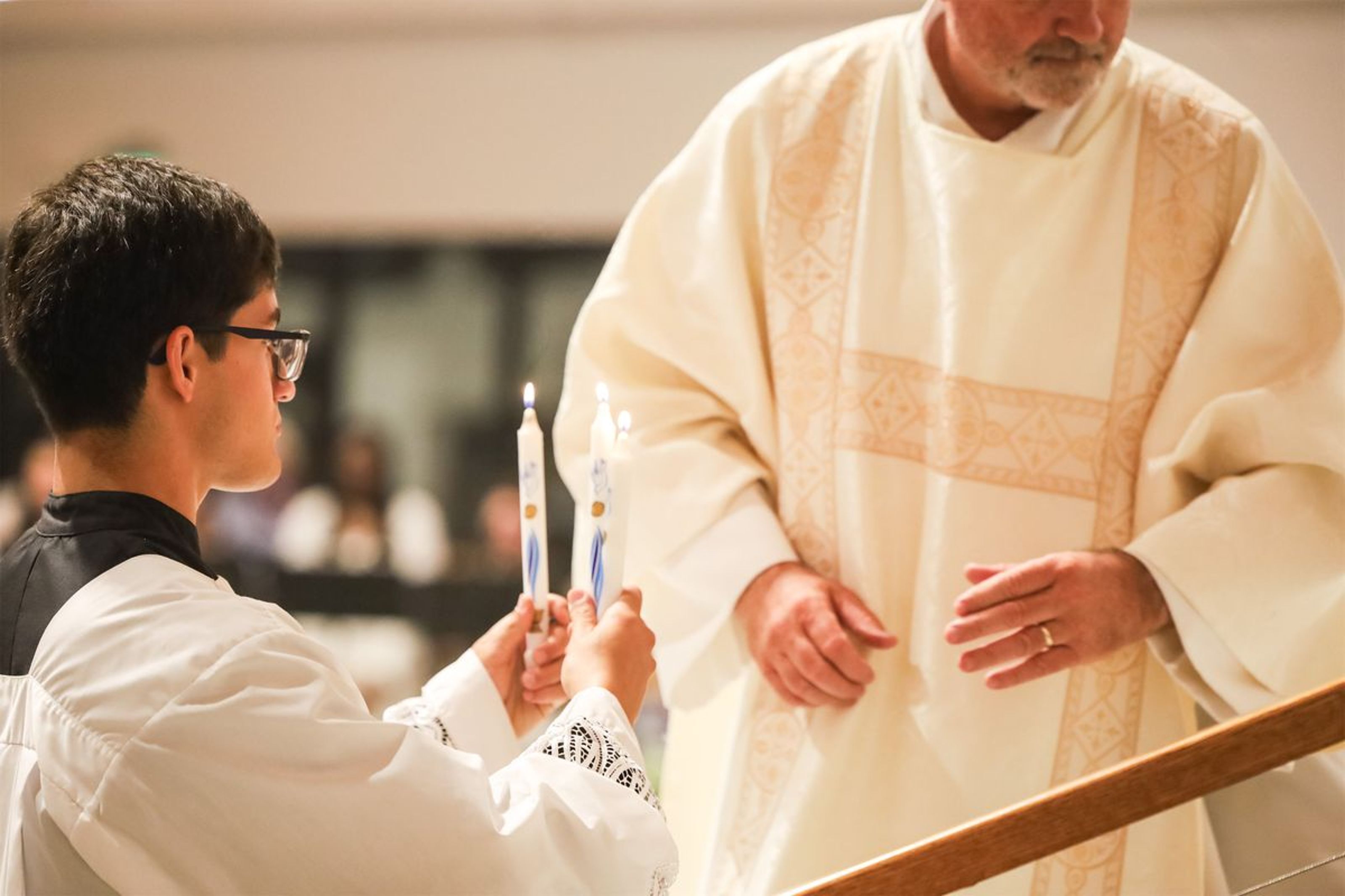 2026-04-04-easter-vigil-0345.jpg